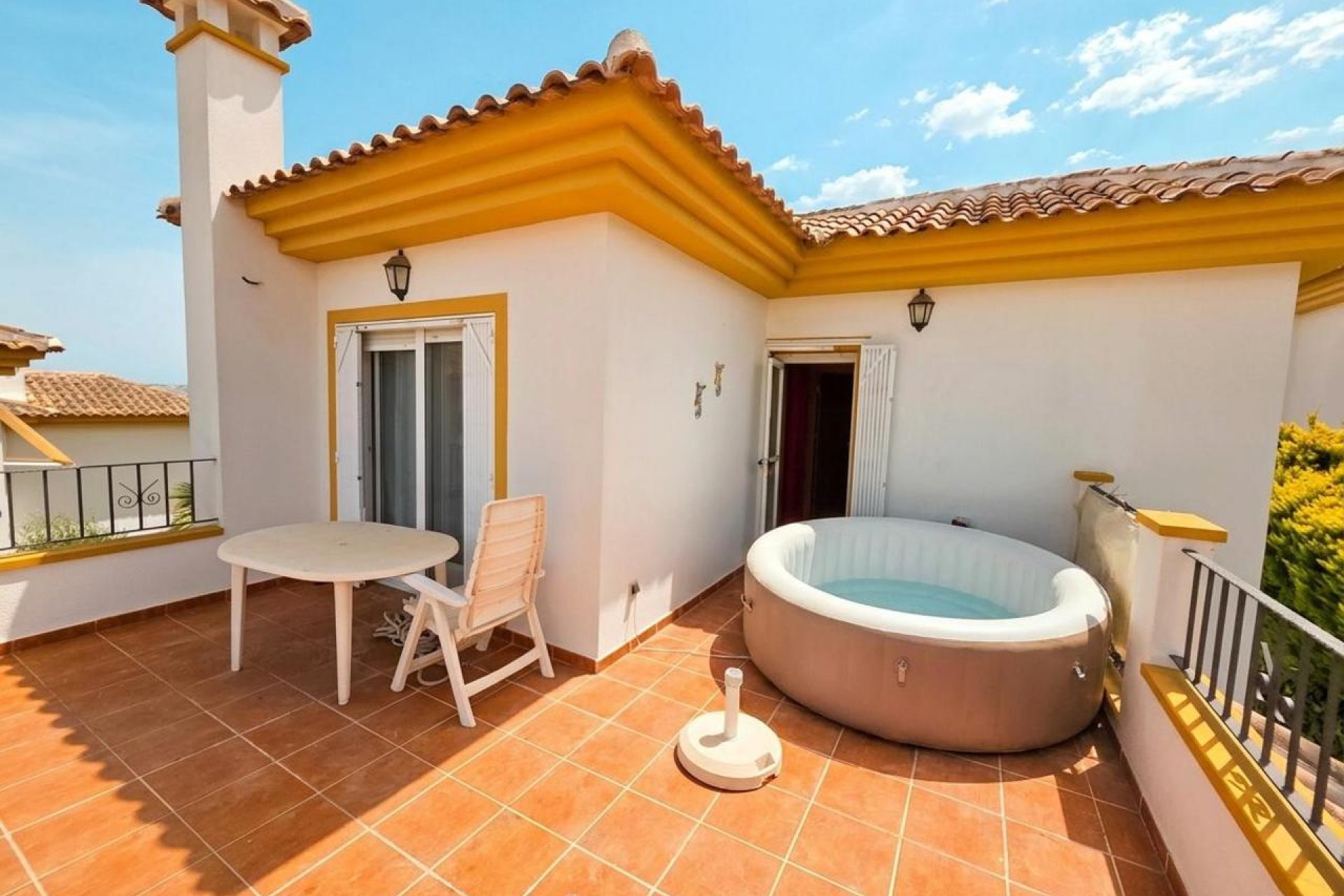 Resale - Villa - Ciudad Quesada - Pueblo Lucero