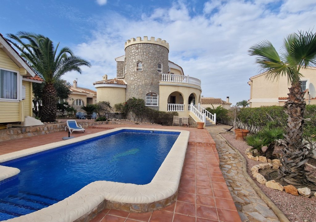 Resale - Villa - Ciudad Quesada - Rojales - La Fiesta