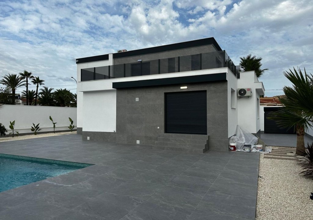 Resale - Villa - Ciudad Quesada - Rojales