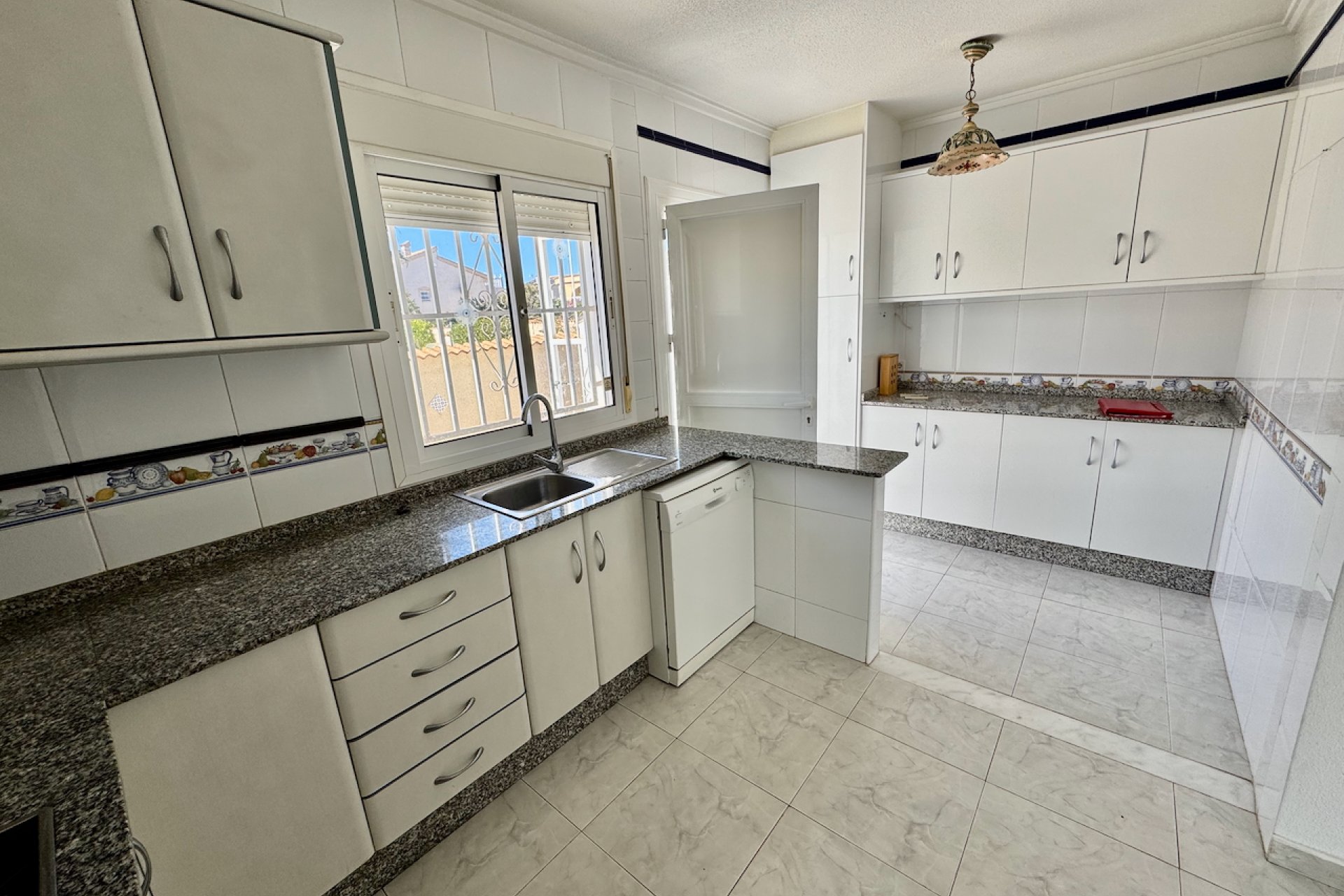 Resale - Villa - Ciudad Quesada - Rojales