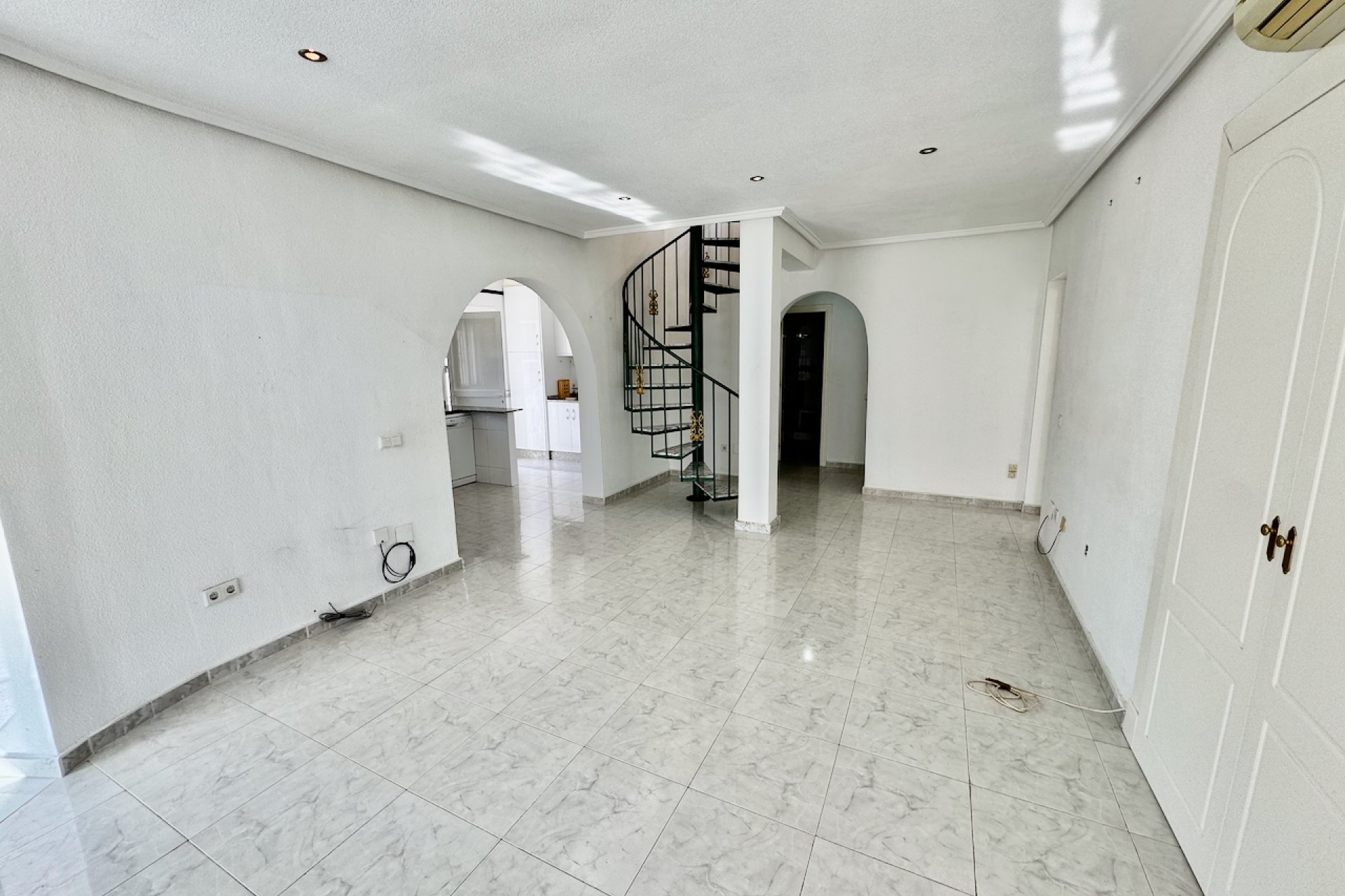Resale - Villa - Ciudad Quesada - Rojales