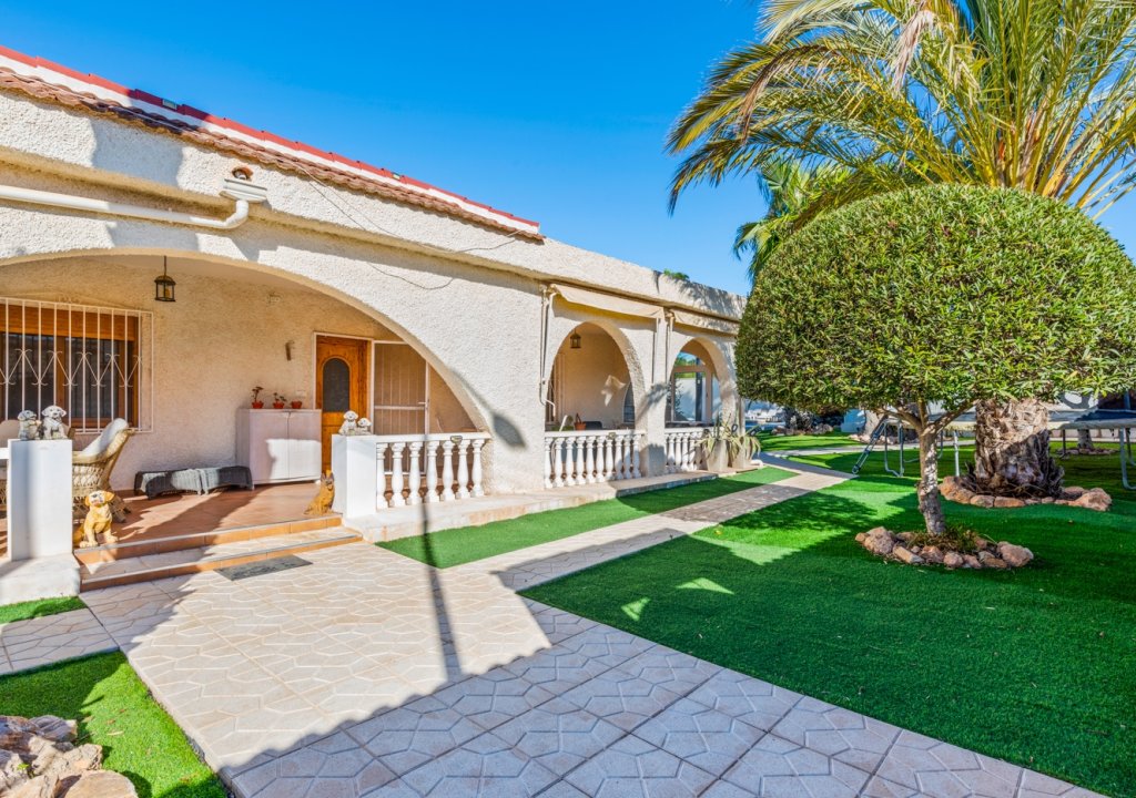 Resale - Villa - Ciudad Quesada - Rojales