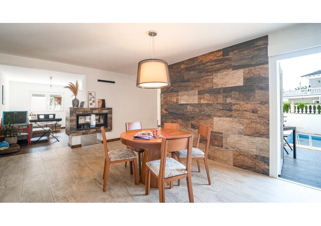 Resale - Villa - Ciudad Quesada - Town Center