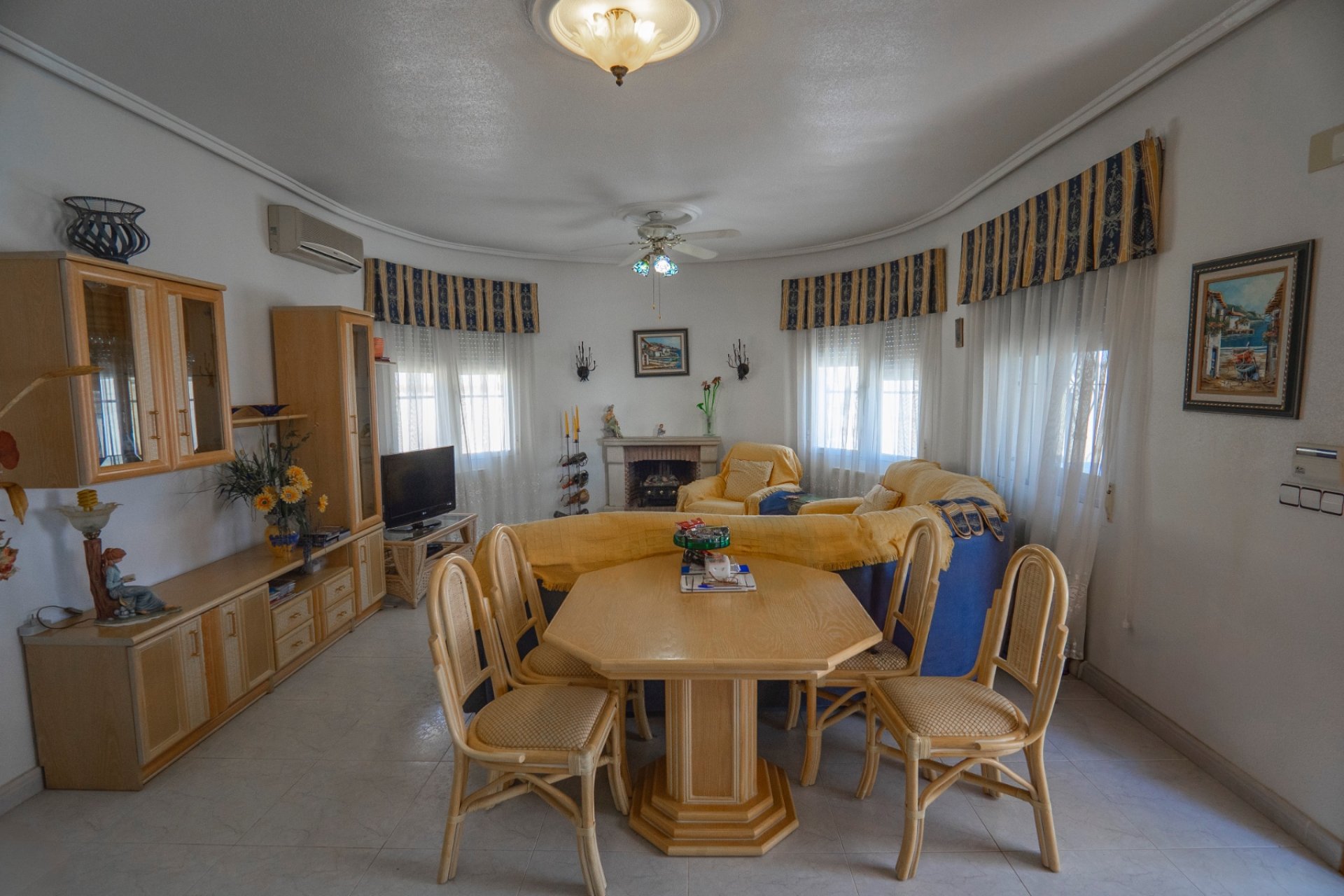 Resale - Villa - Ciudad Quesada - Town Center