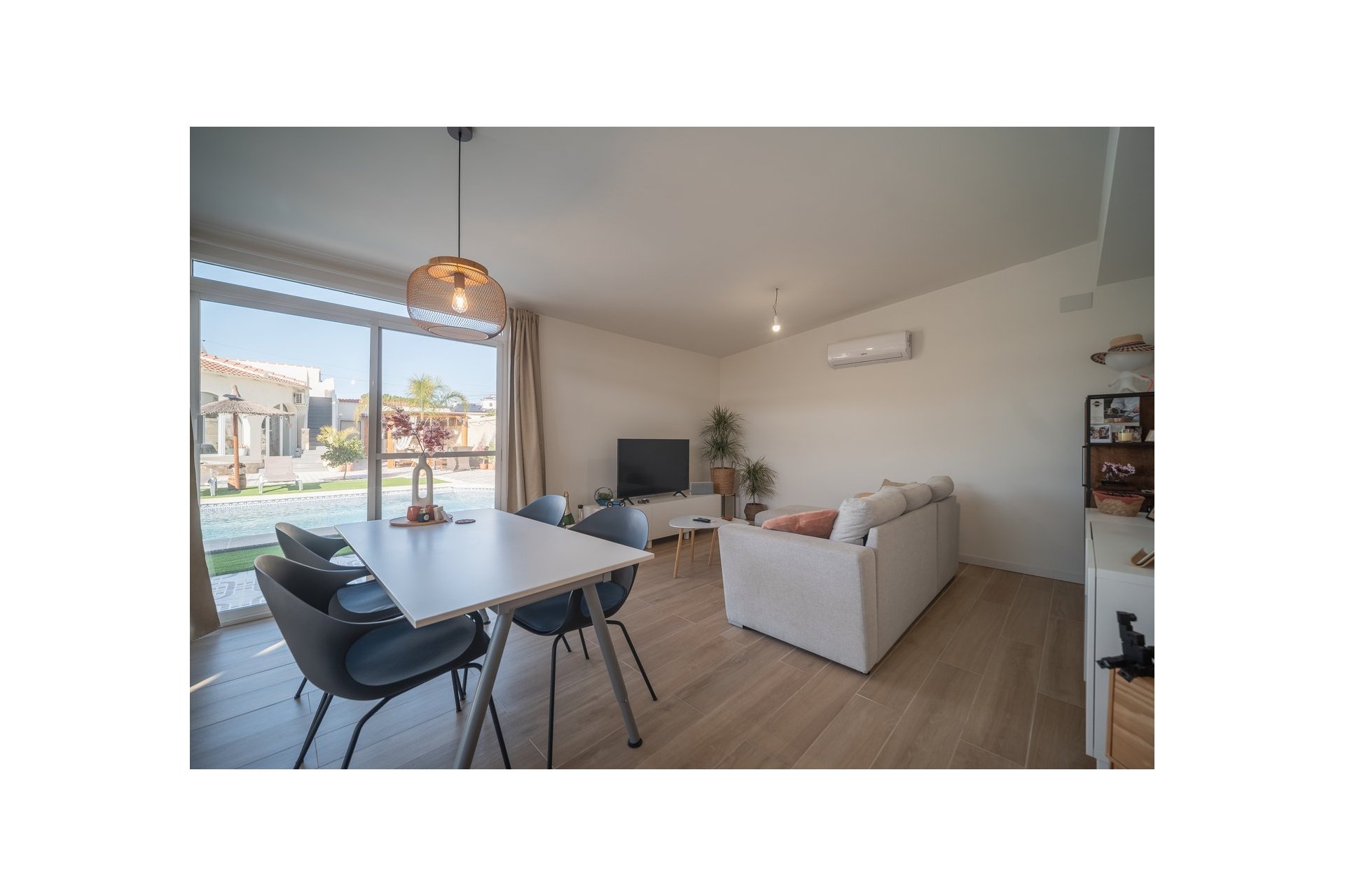 Resale - Villa - Ciudad Quesada - Town Center