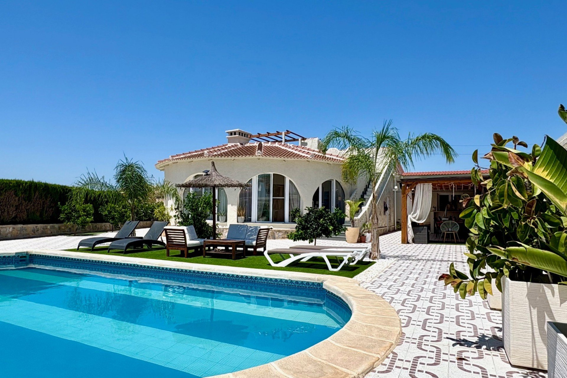 Resale - Villa / Detached - Ciudad Quesada - Quesada Center