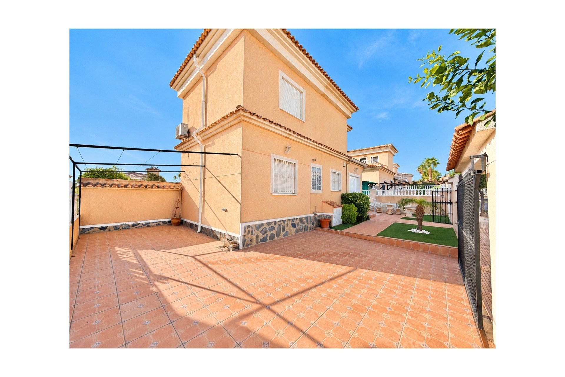 Resale - Villa Detached - San Fulgencio - urb.la marina