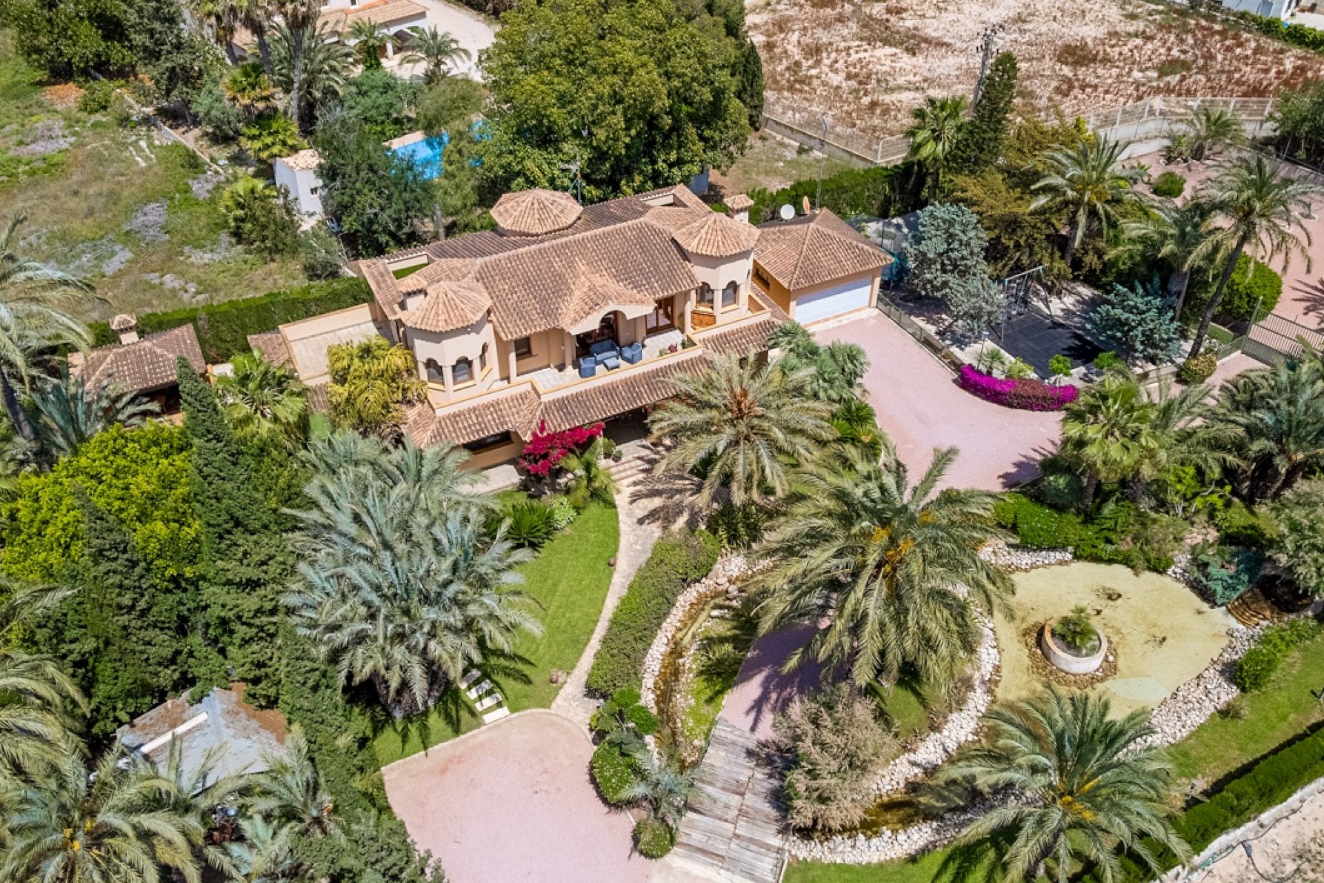 Resale - Villa - Elche/Elx