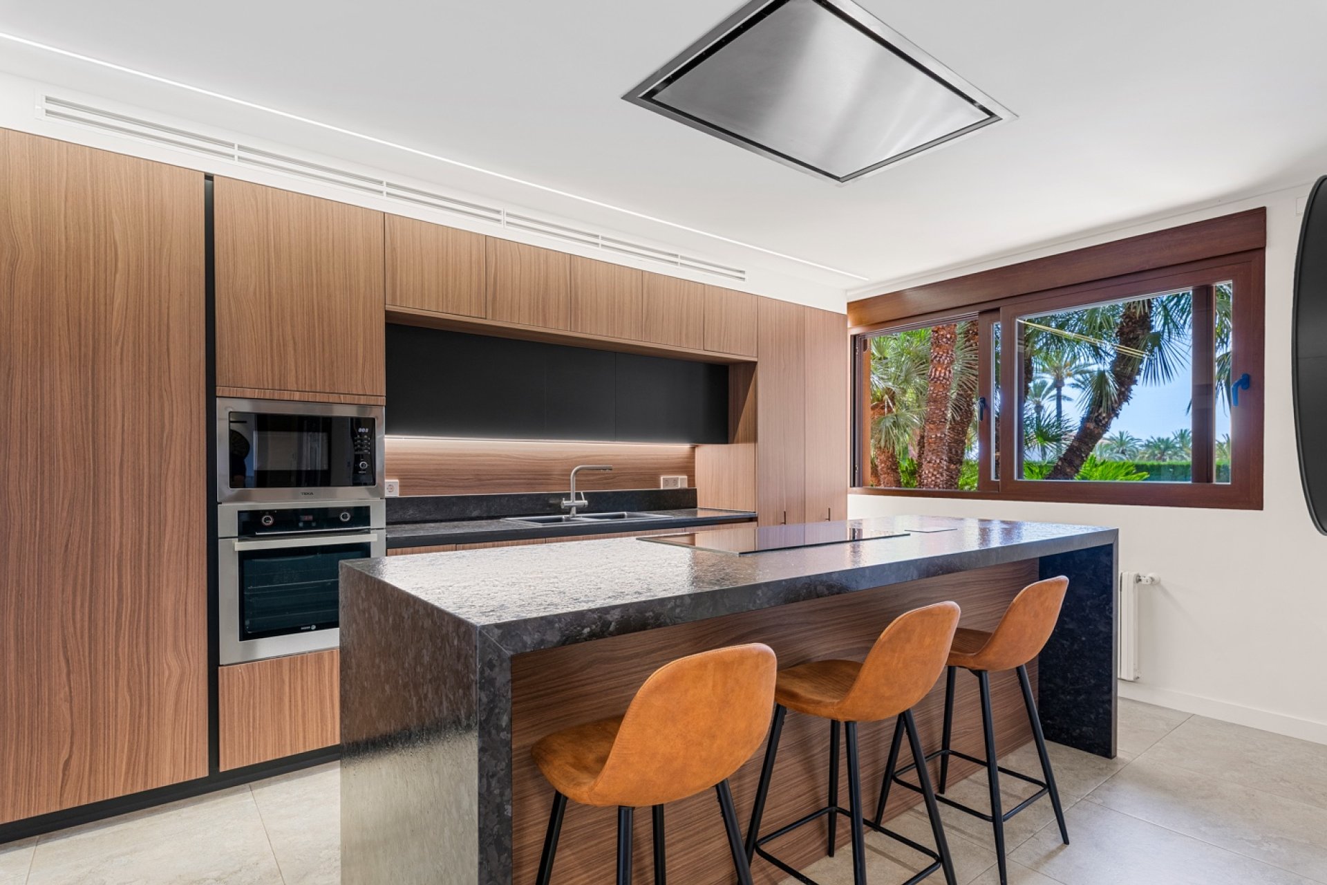 Resale - Villa - Elche/Elx
