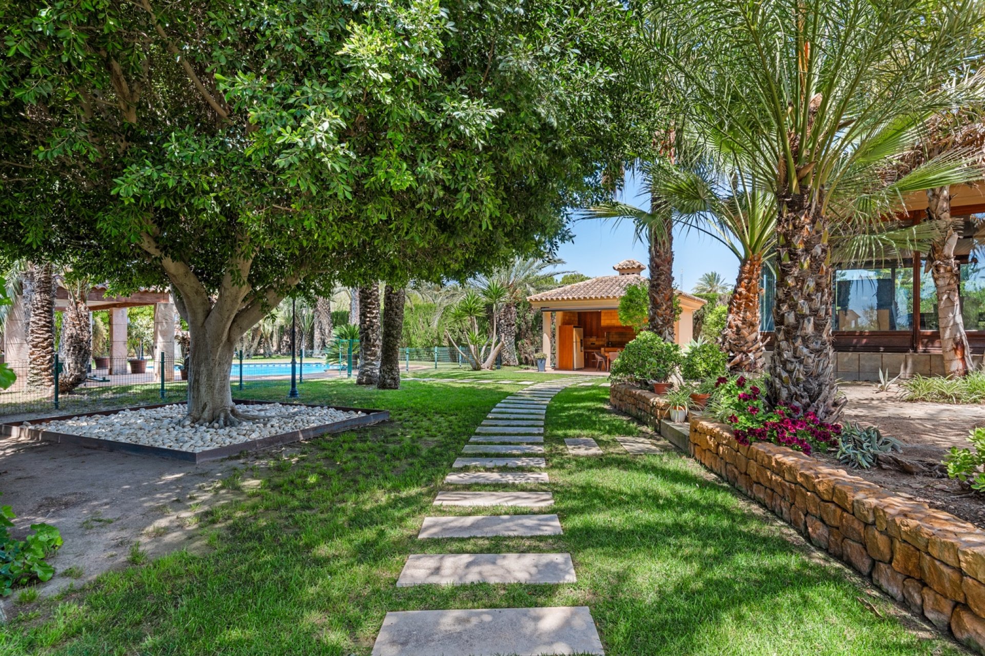 Resale - Villa - Elche/Elx