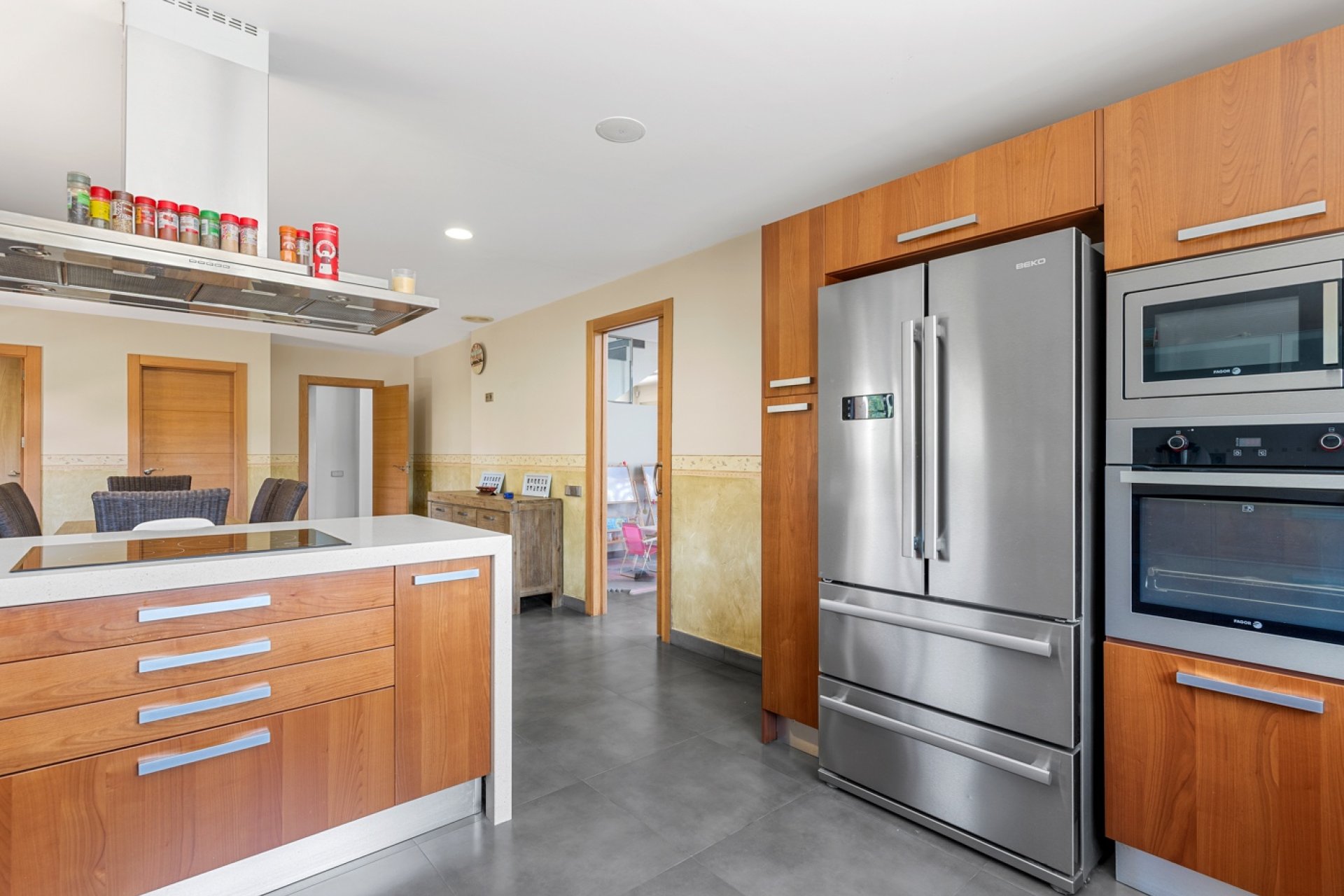 Resale - Villa - Elche/Elx