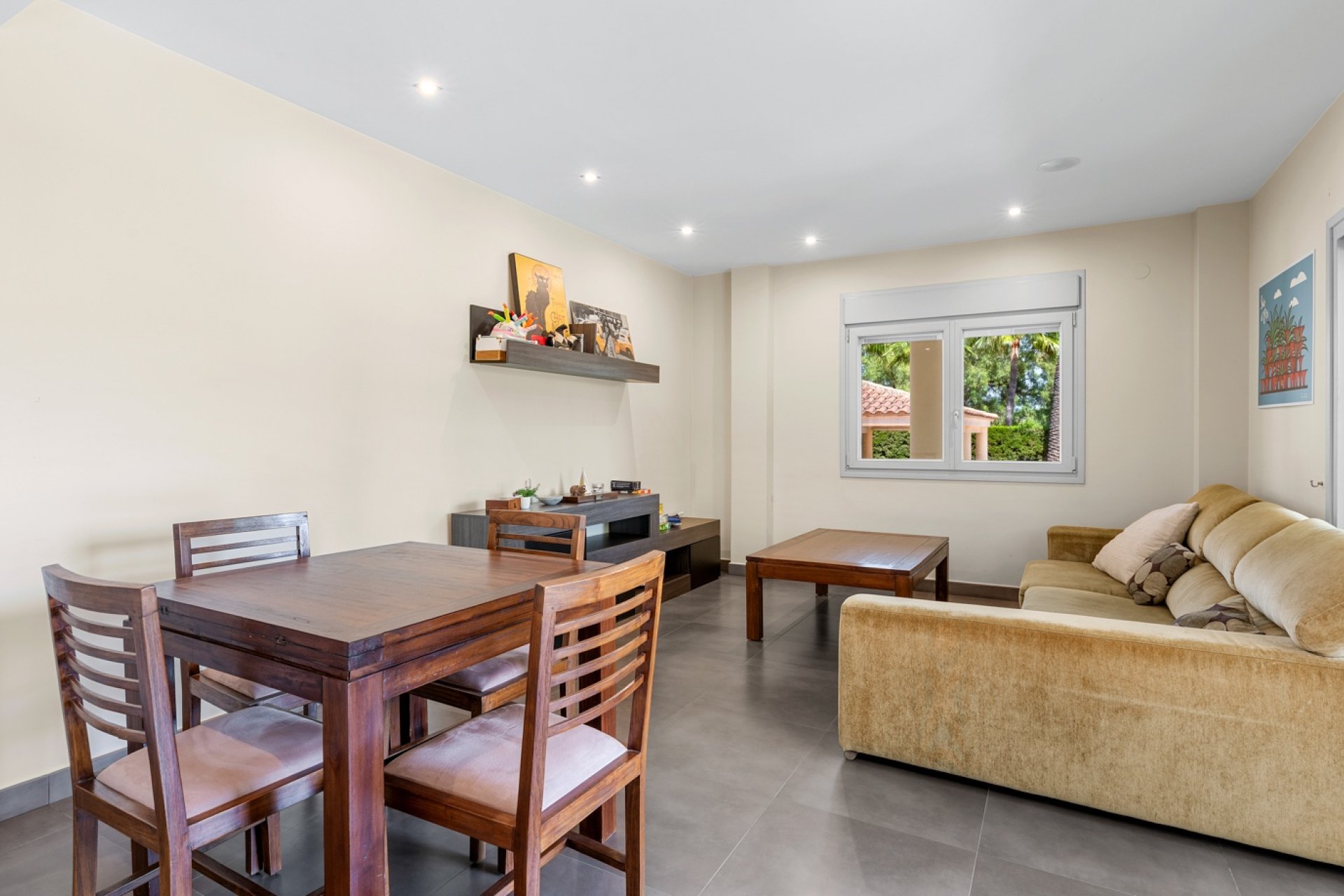 Resale - Villa - Elche/Elx
