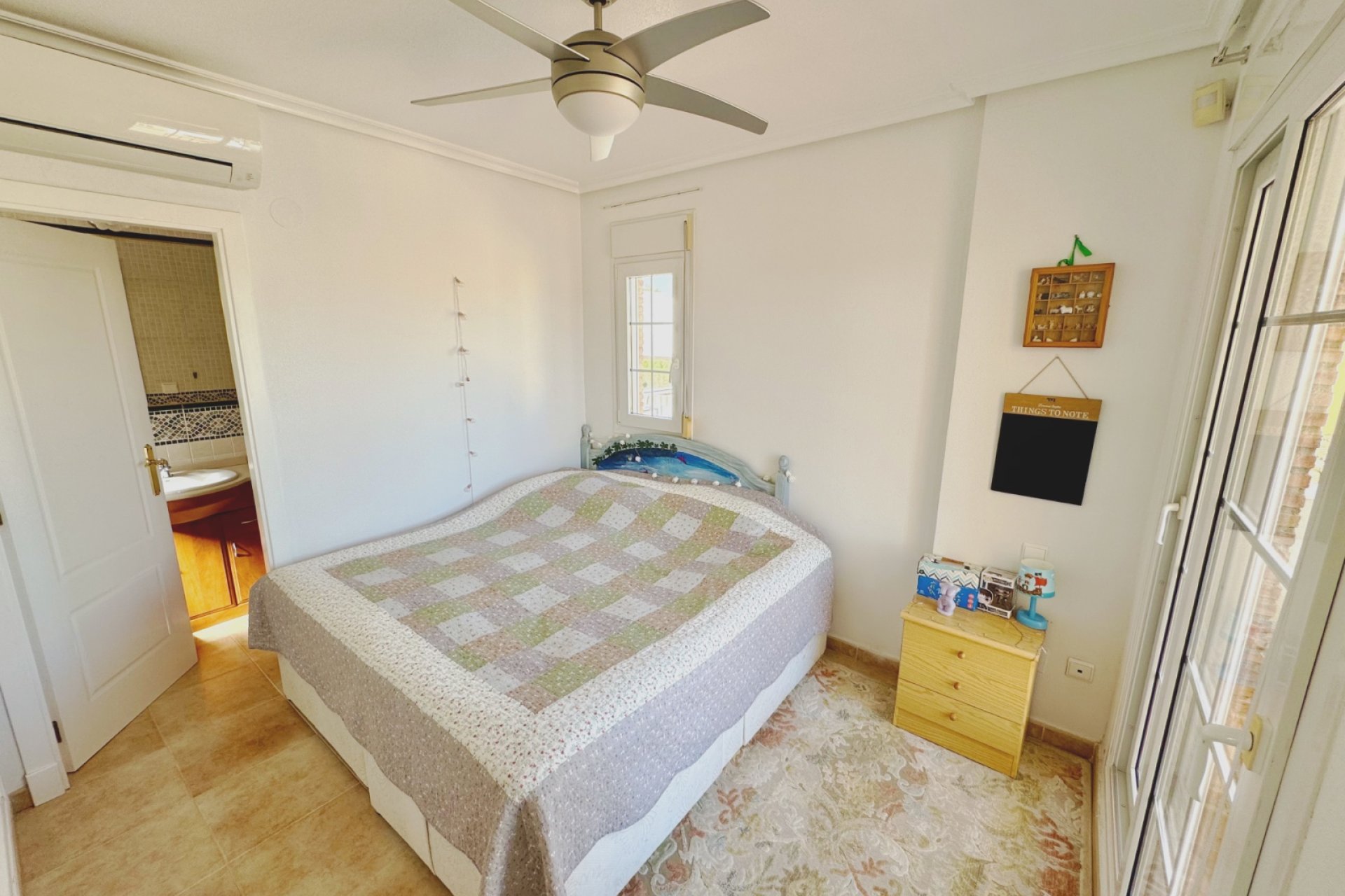 Resale - Villa - Guardamar del Segura - El Raso