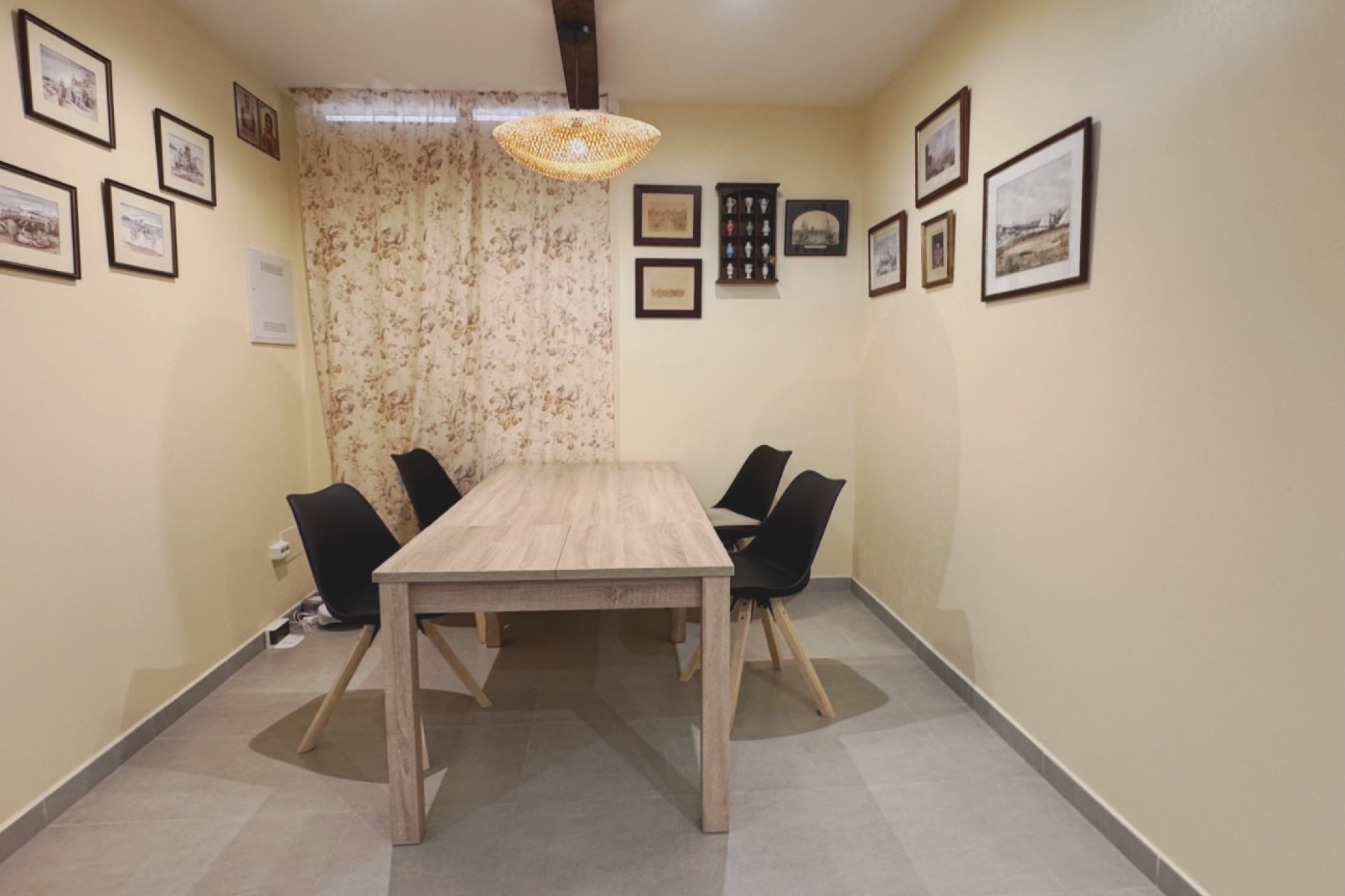 Resale - Villa - Guardamar del Segura - El Raso