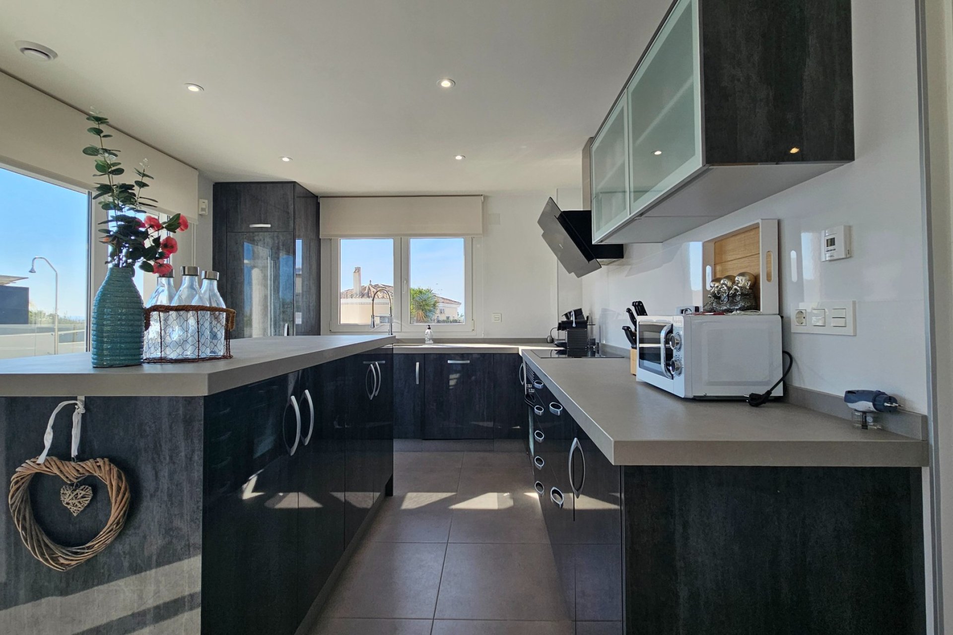 Resale - Villa - La Marina