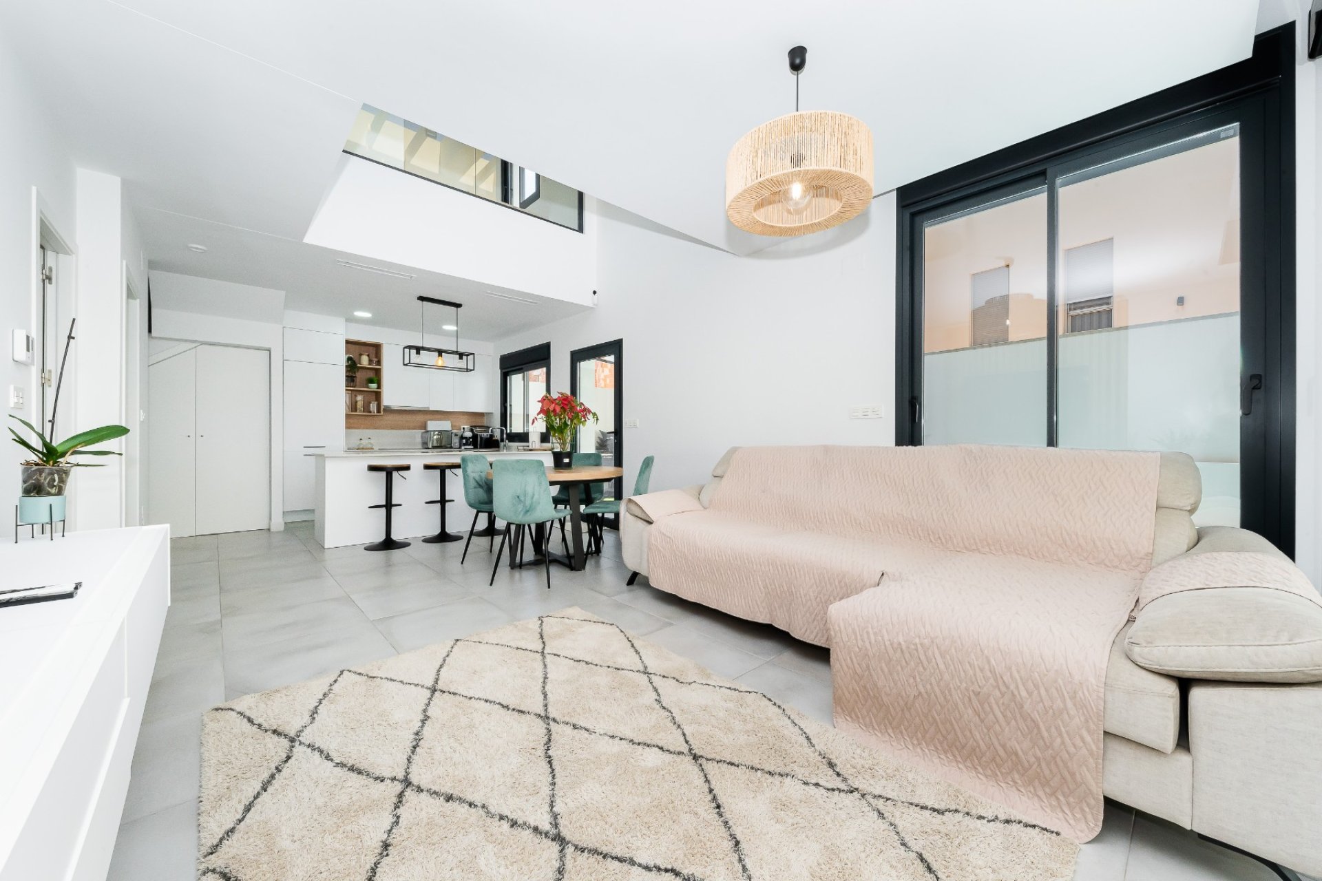 Resale - Villa - Los Montesinos