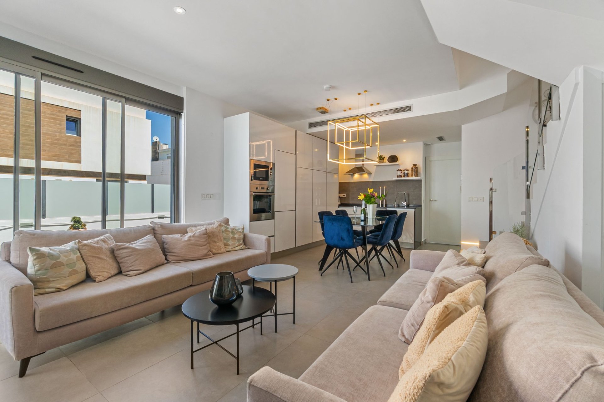 Resale - Villa - Orihuela - Villamartín