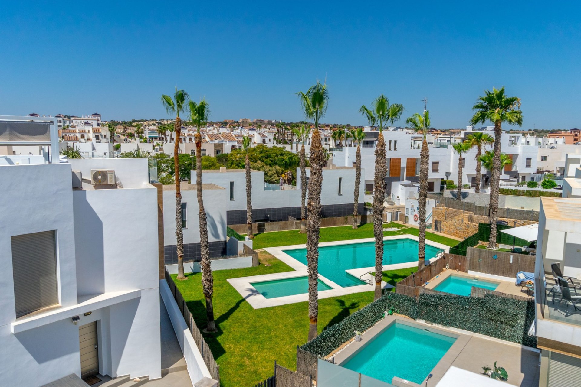 Resale - Villa - Orihuela - Villamartín