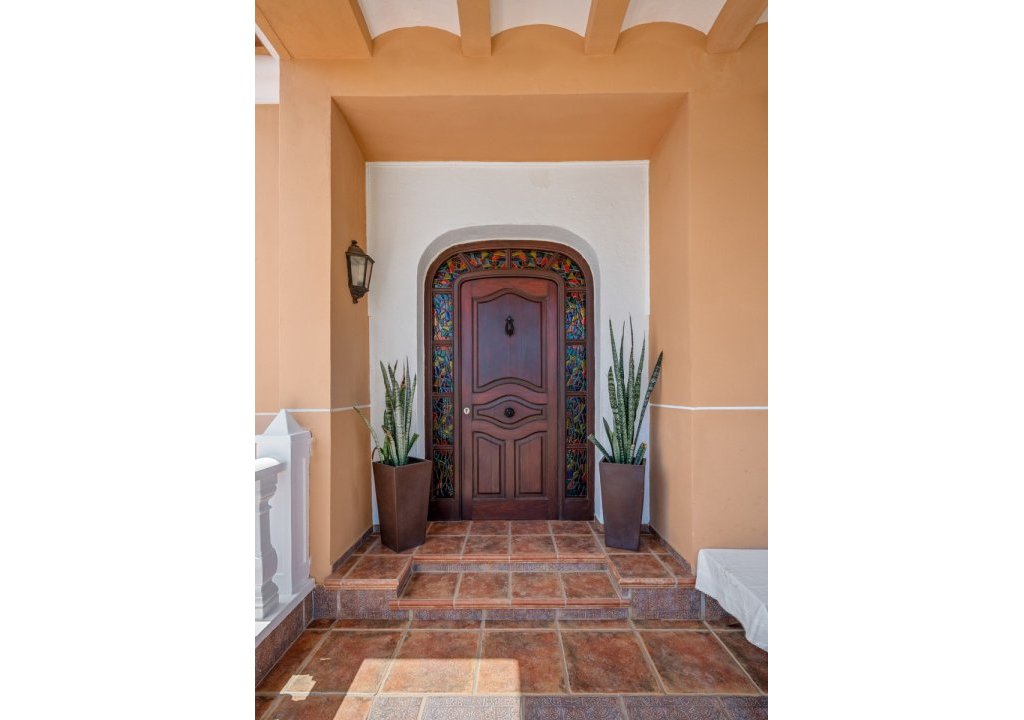 Resale - Villa - Torrevieja - La Mata