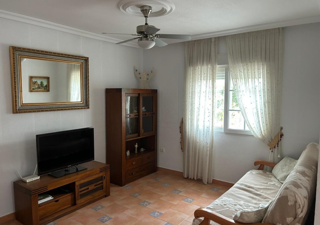 Resale - Villa - Villamartín - Los Dolses