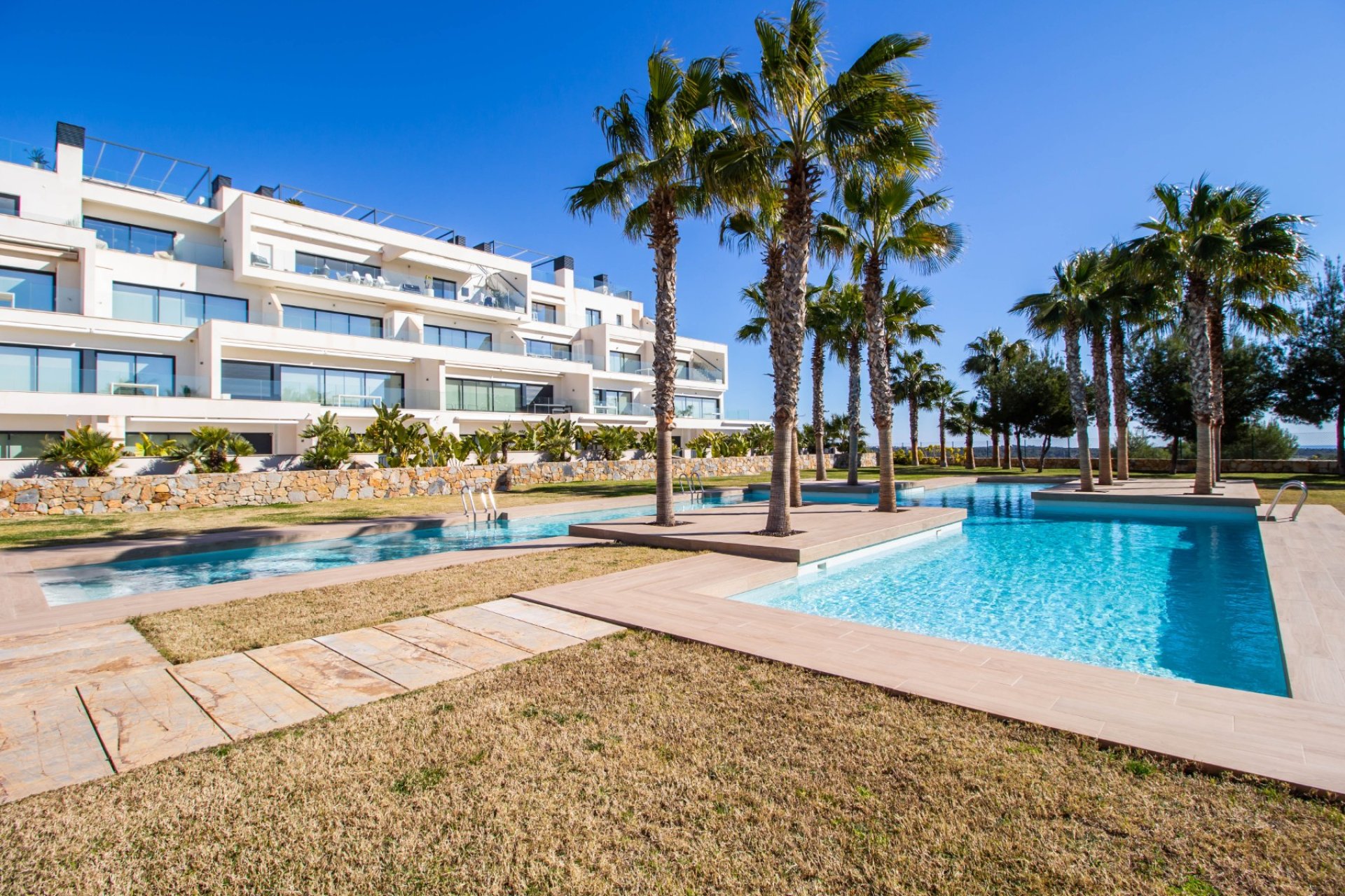 Reventa - Apartment - Las Colinas Golf Resort