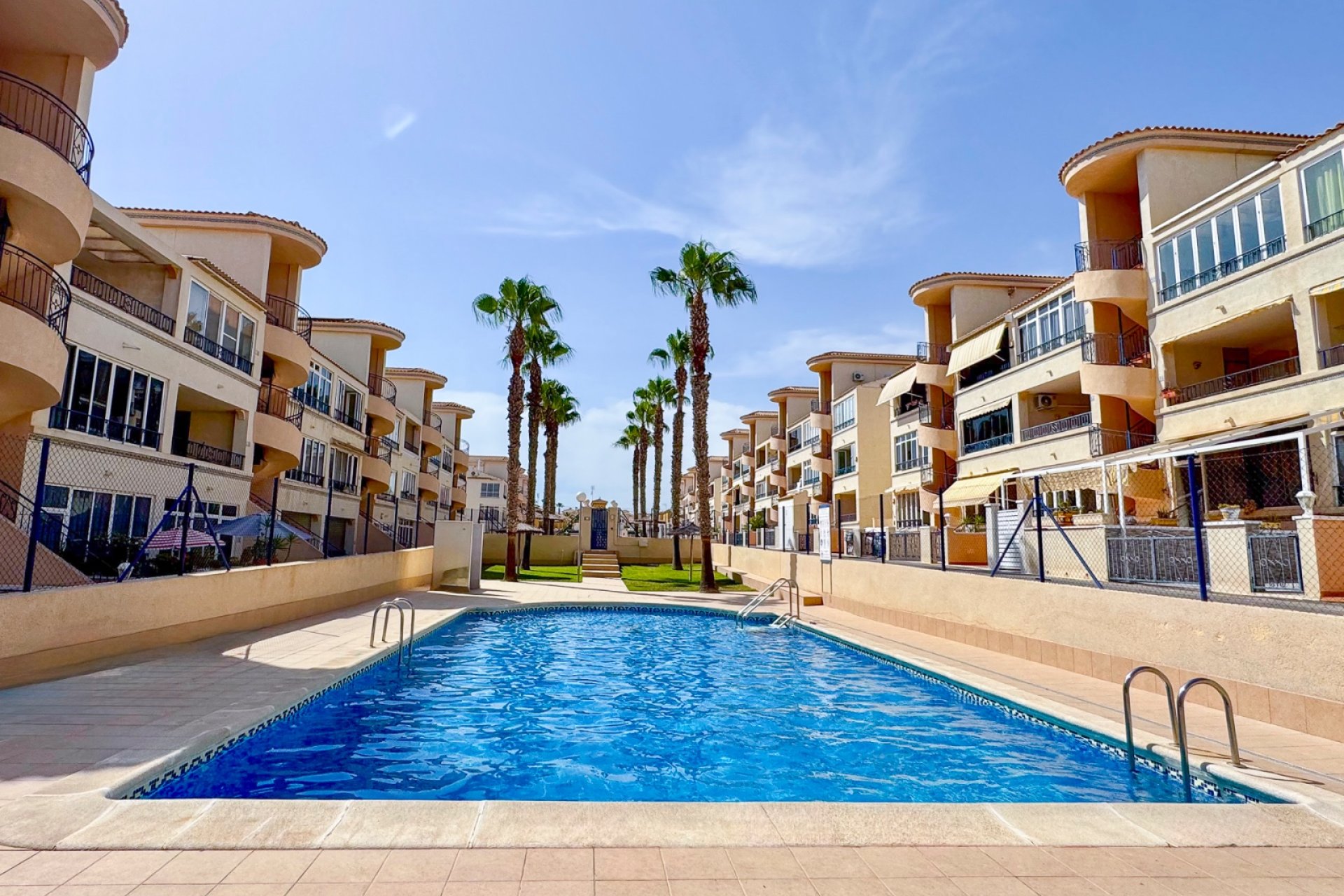 Reventa - Apartment - Orihuela Costa - Los Altos