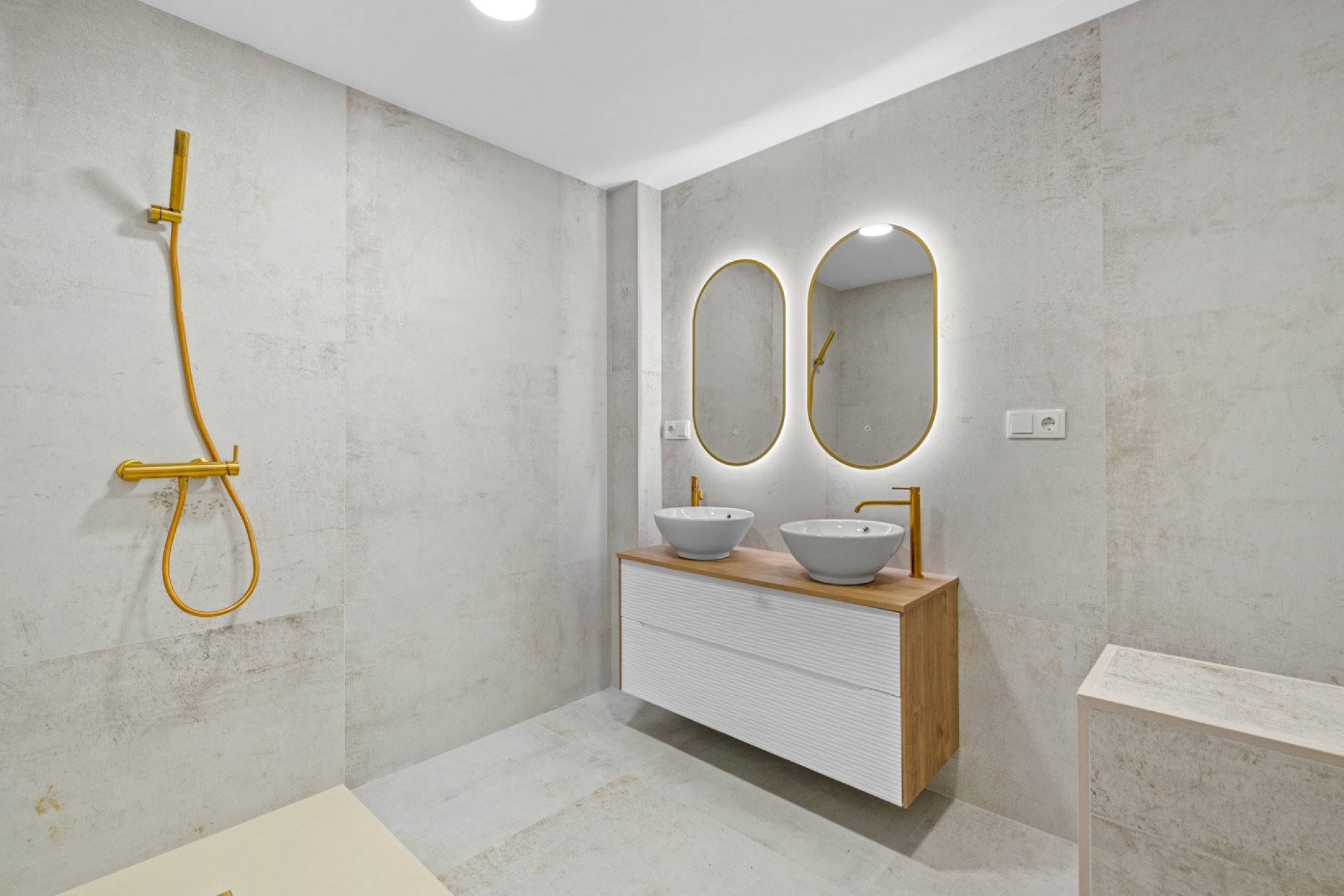 Reventa - Apartment - Torrevieja - Playa del Acequión