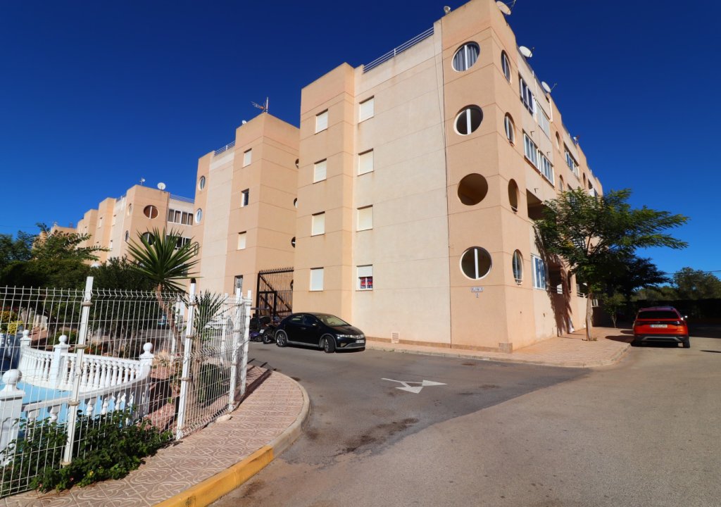 Reventa - Apartment - Torrevieja - San Luis