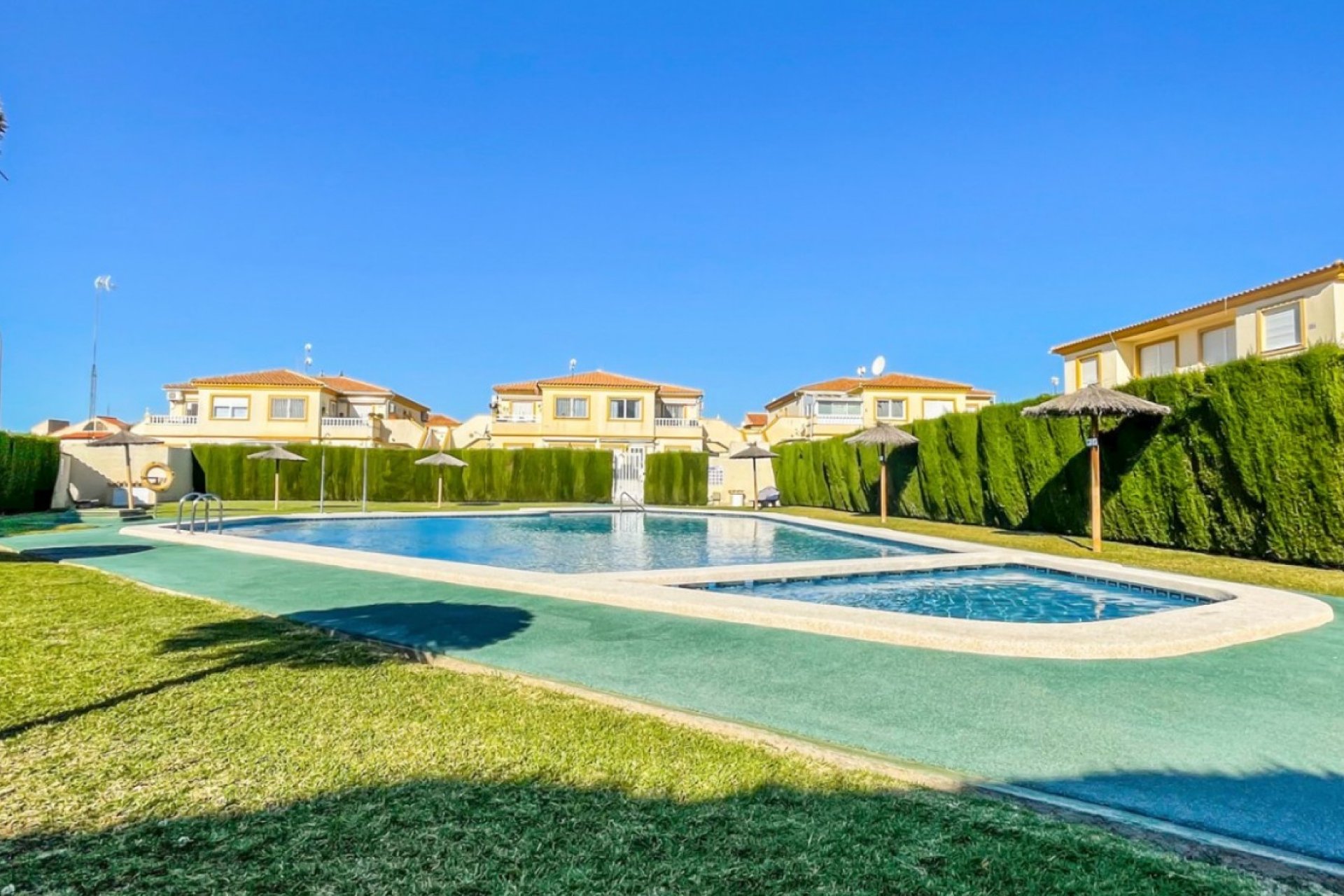 Reventa - Chalet - Orihuela Costa - Playa Flamenca