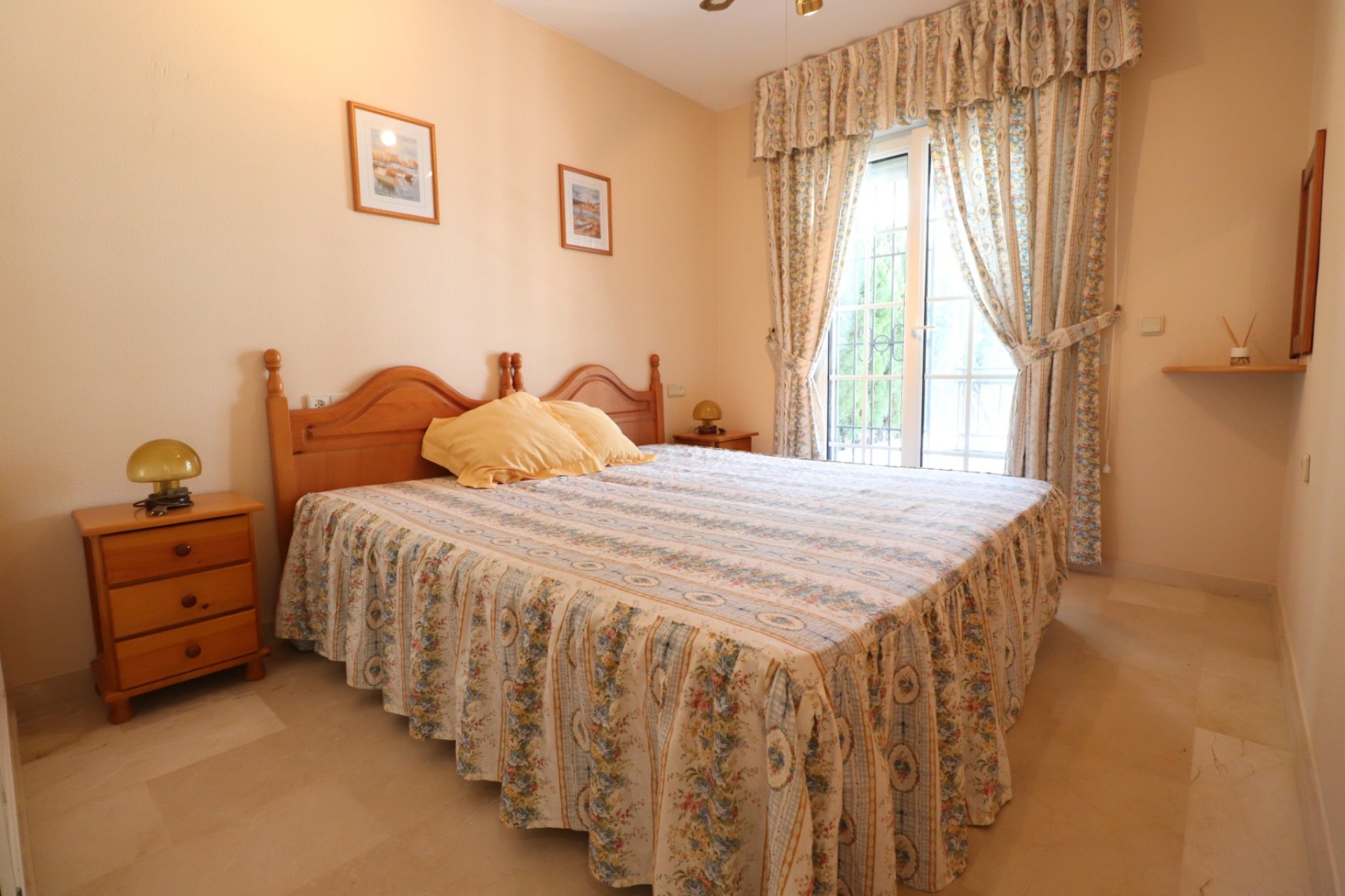 Reventa - Chalet - Orihuela Costa - Villamartin