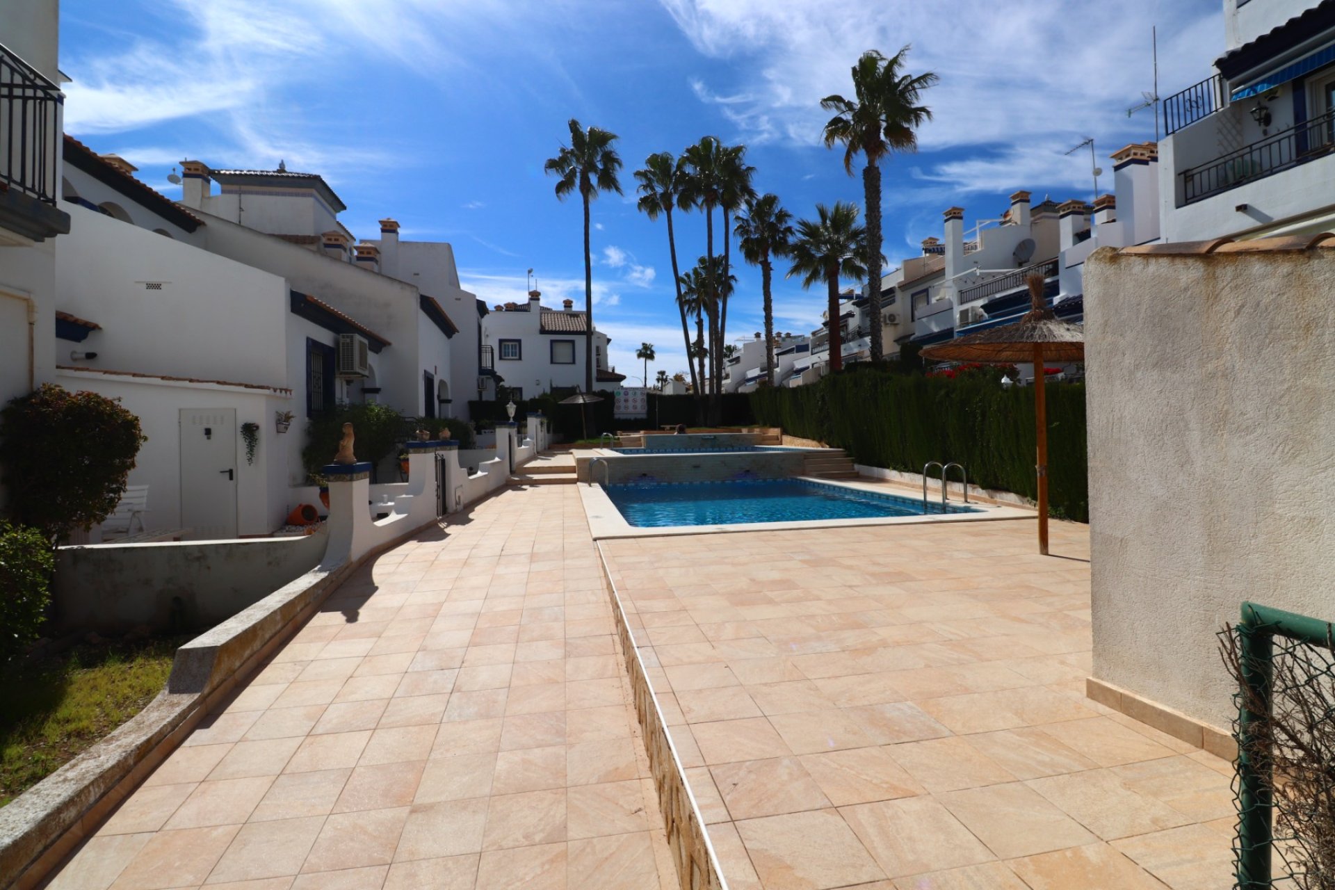 Reventa - Chalet - Orihuela Costa - Villamartin