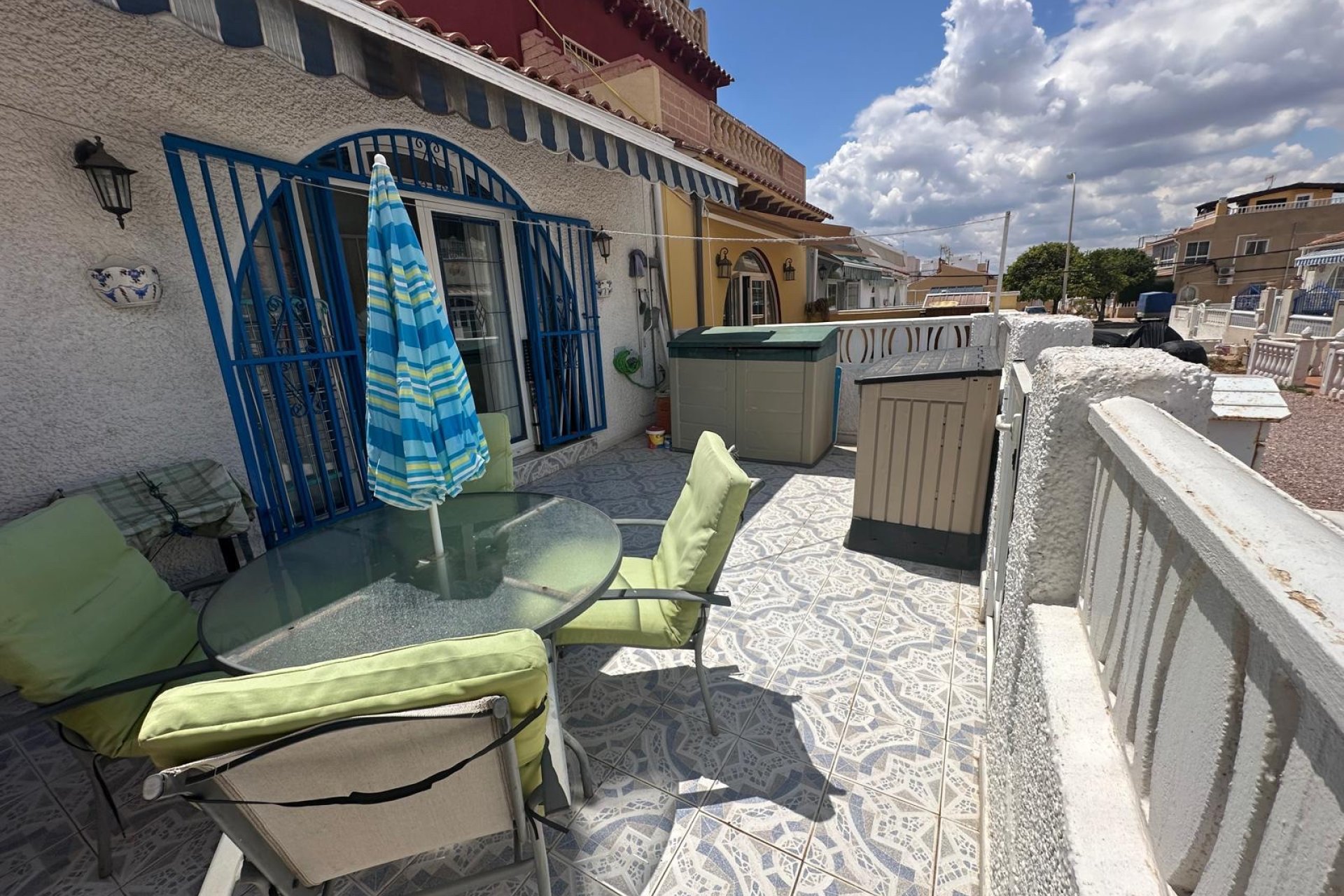 Reventa - Chalet - Torrevieja - Urbanización San Luis