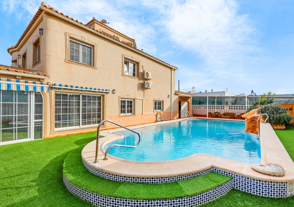Reventa - Chalet - Torrevieja