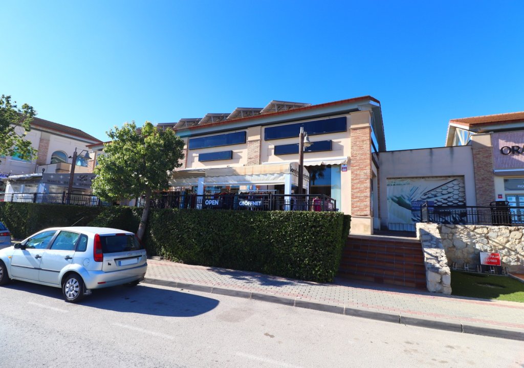 Reventa - Comercial - Algorfa - La Finca Golf Resort