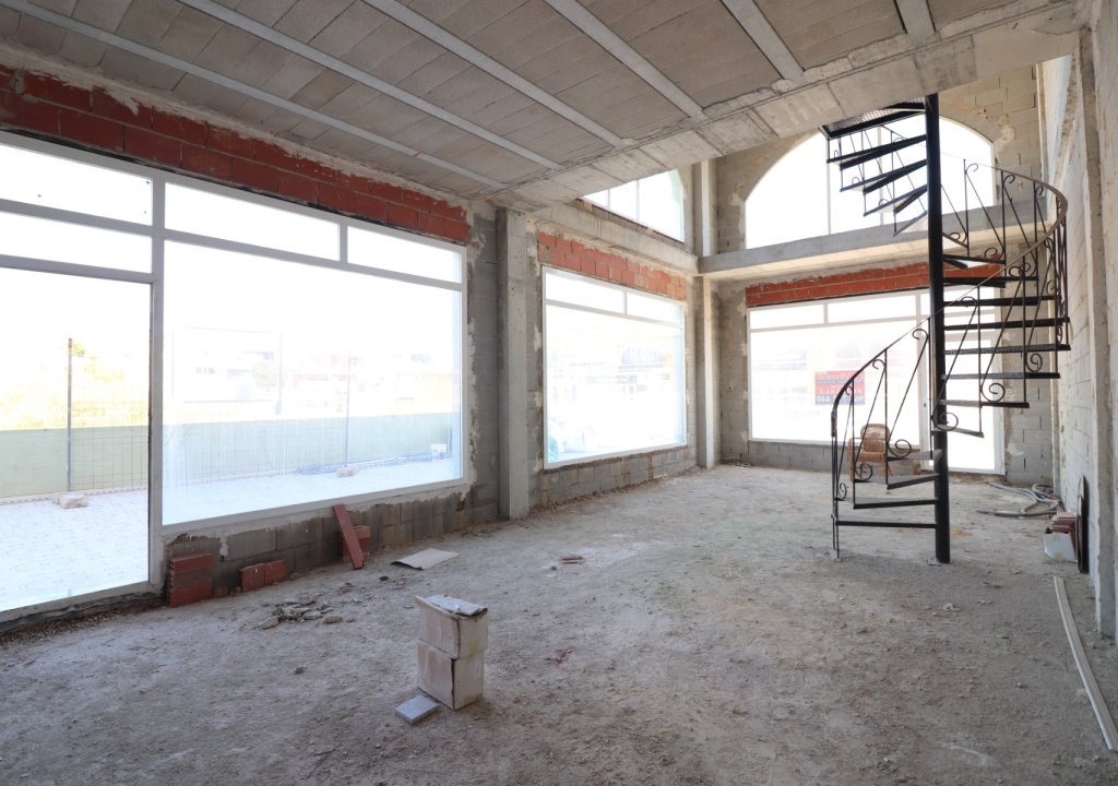 Reventa - Comercial - Benimar - Benimar II