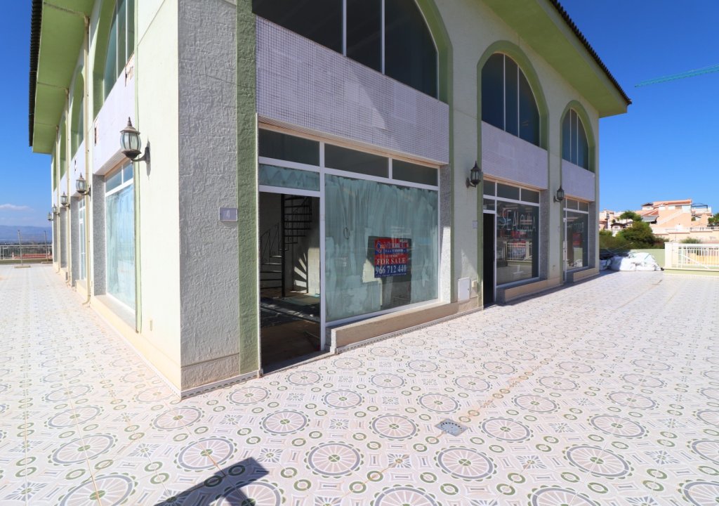 Reventa - Comercial - Benimar - Benimar II