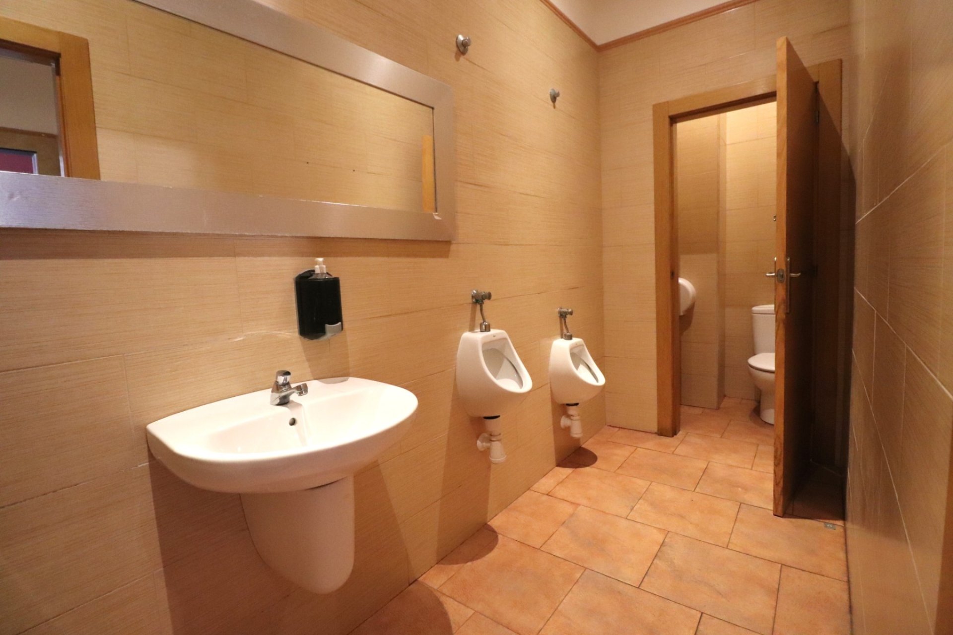 Reventa - Comercial - Ciudad Quesada - Ciudad Quesada - Town