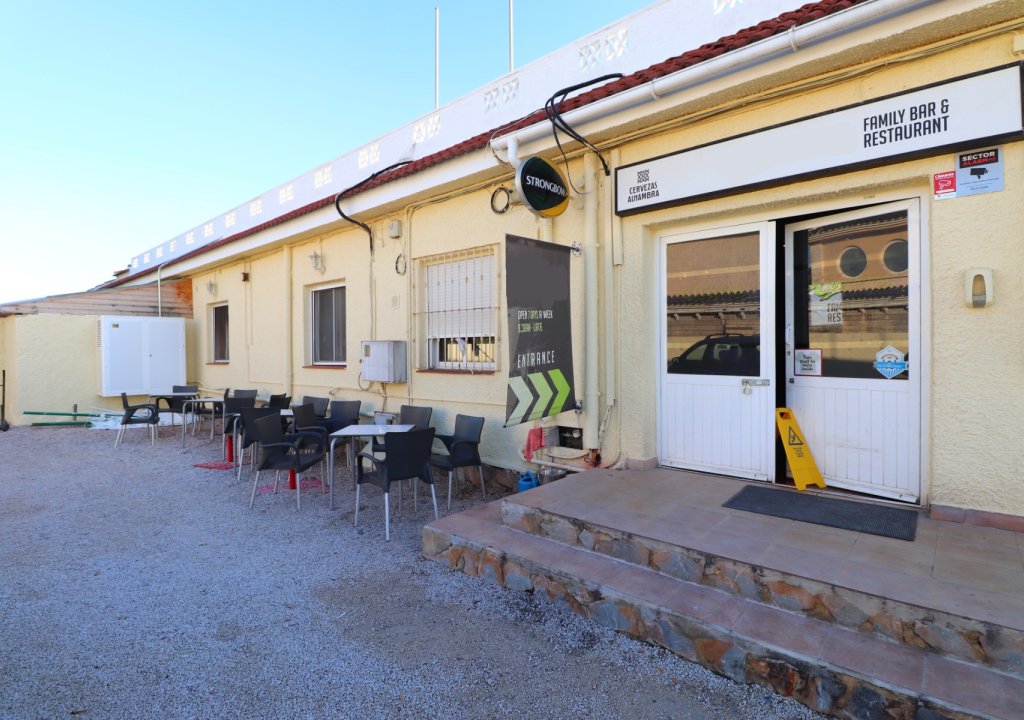 Reventa - Comercial - Ciudad Quesada - Doña Pepa