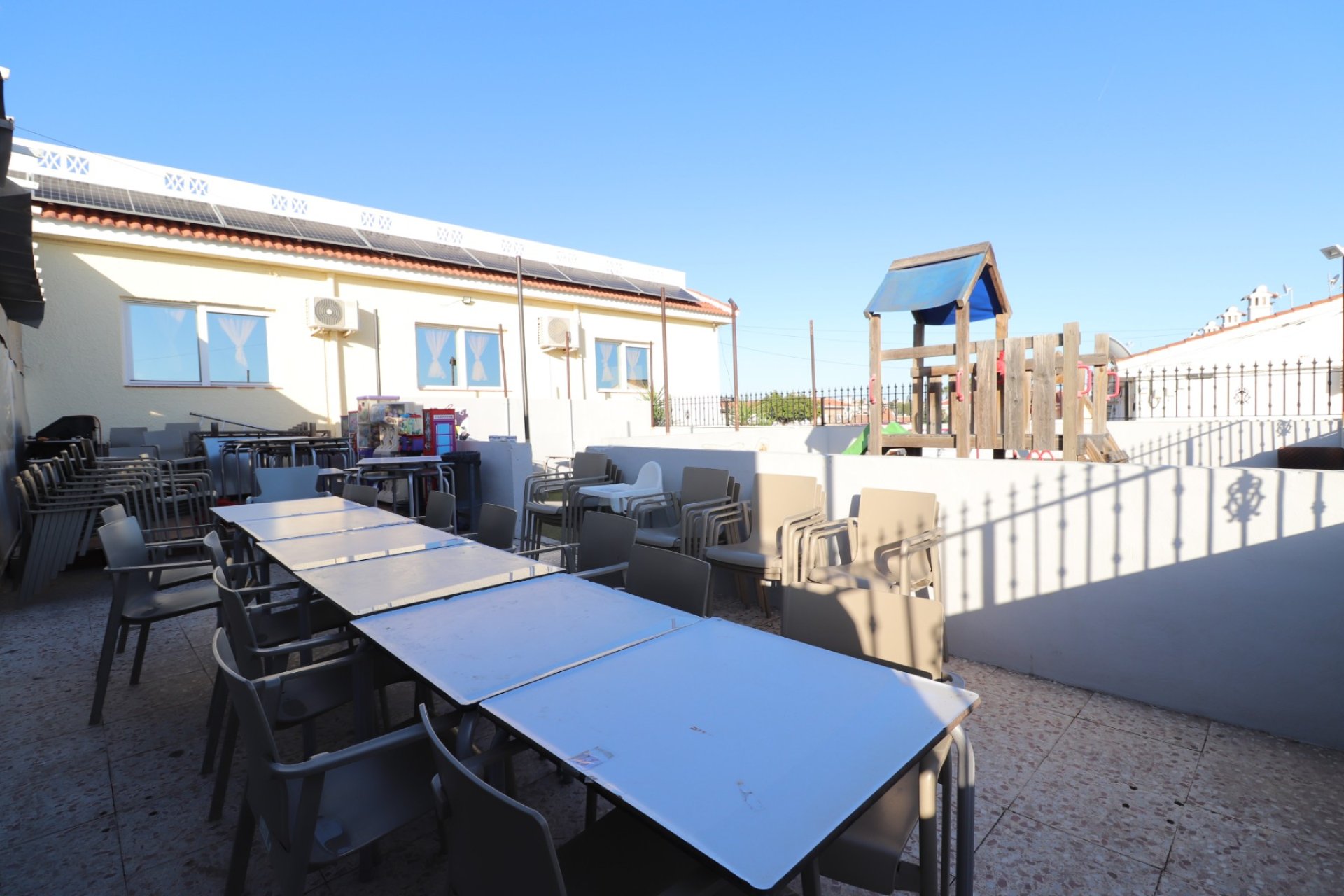 Reventa - Comercial - Ciudad Quesada - Doña Pepa