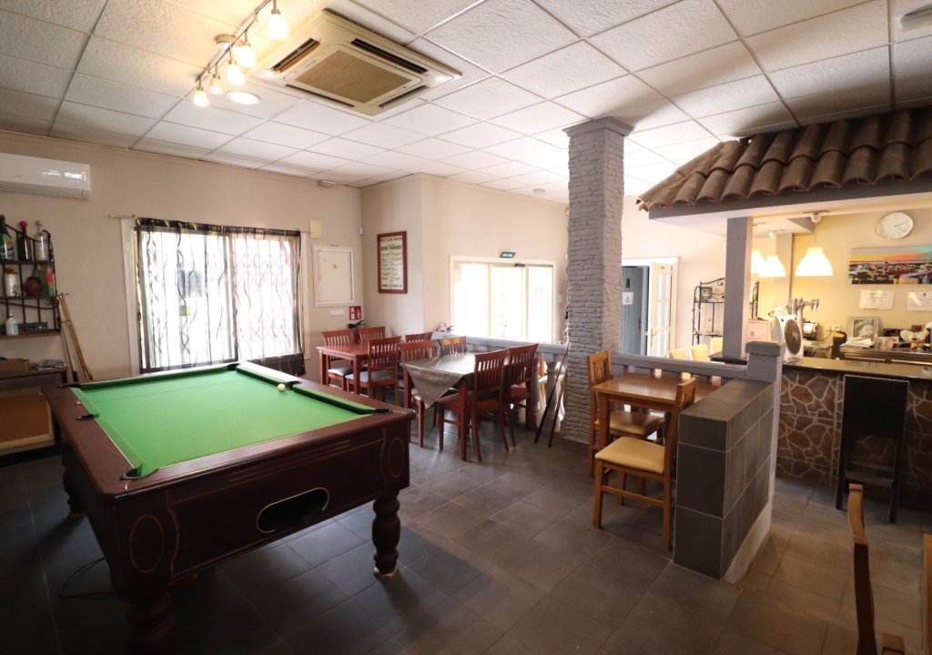 Reventa - Comercial - Los Montesinos - Los Montesinos - Village