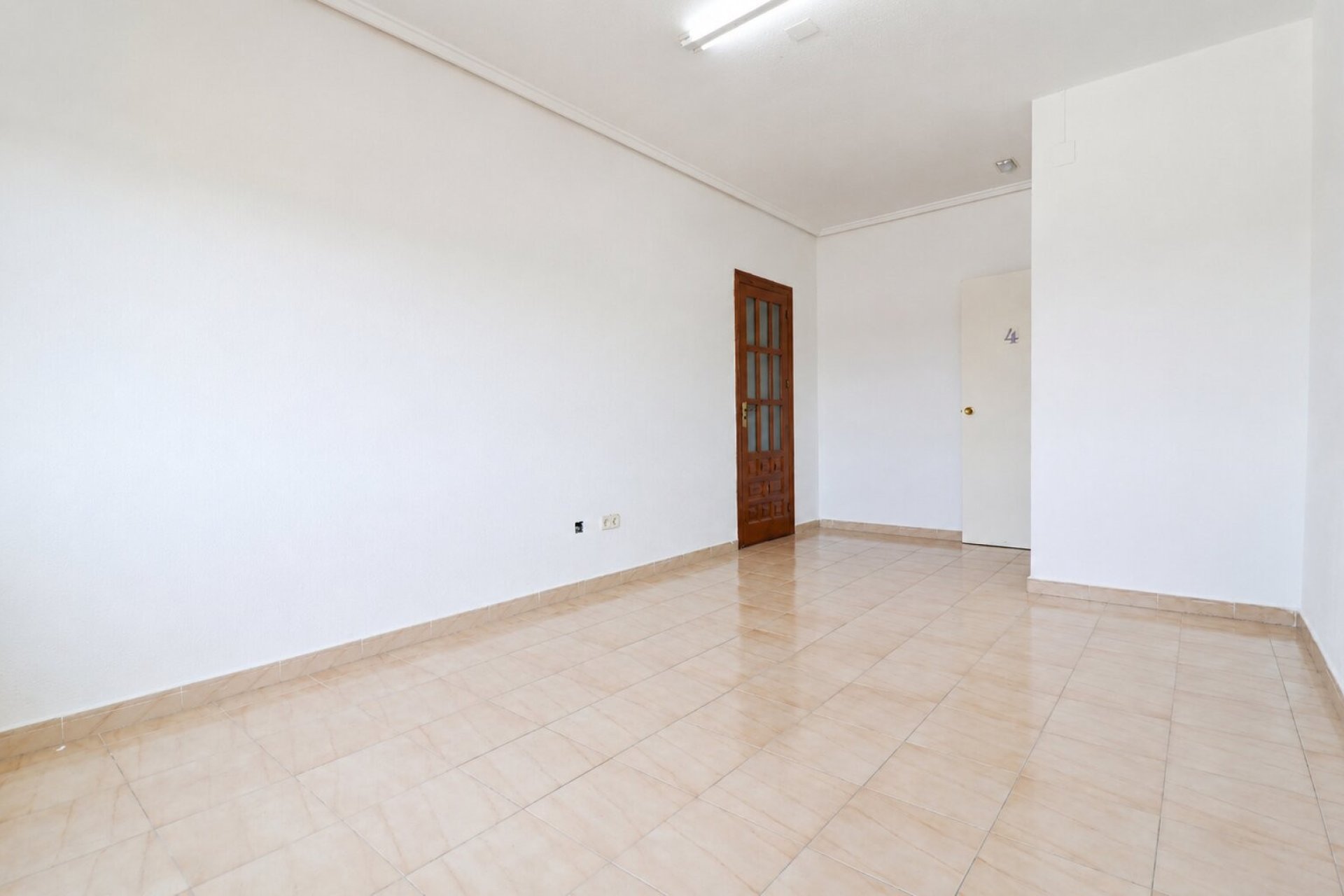 Reventa - Commercial - Ciudad Quesada - Doña Pepa