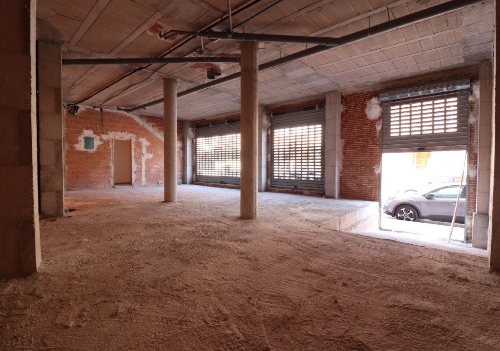 Reventa - Commercial - Ciudad Quesada - Rojales - Village