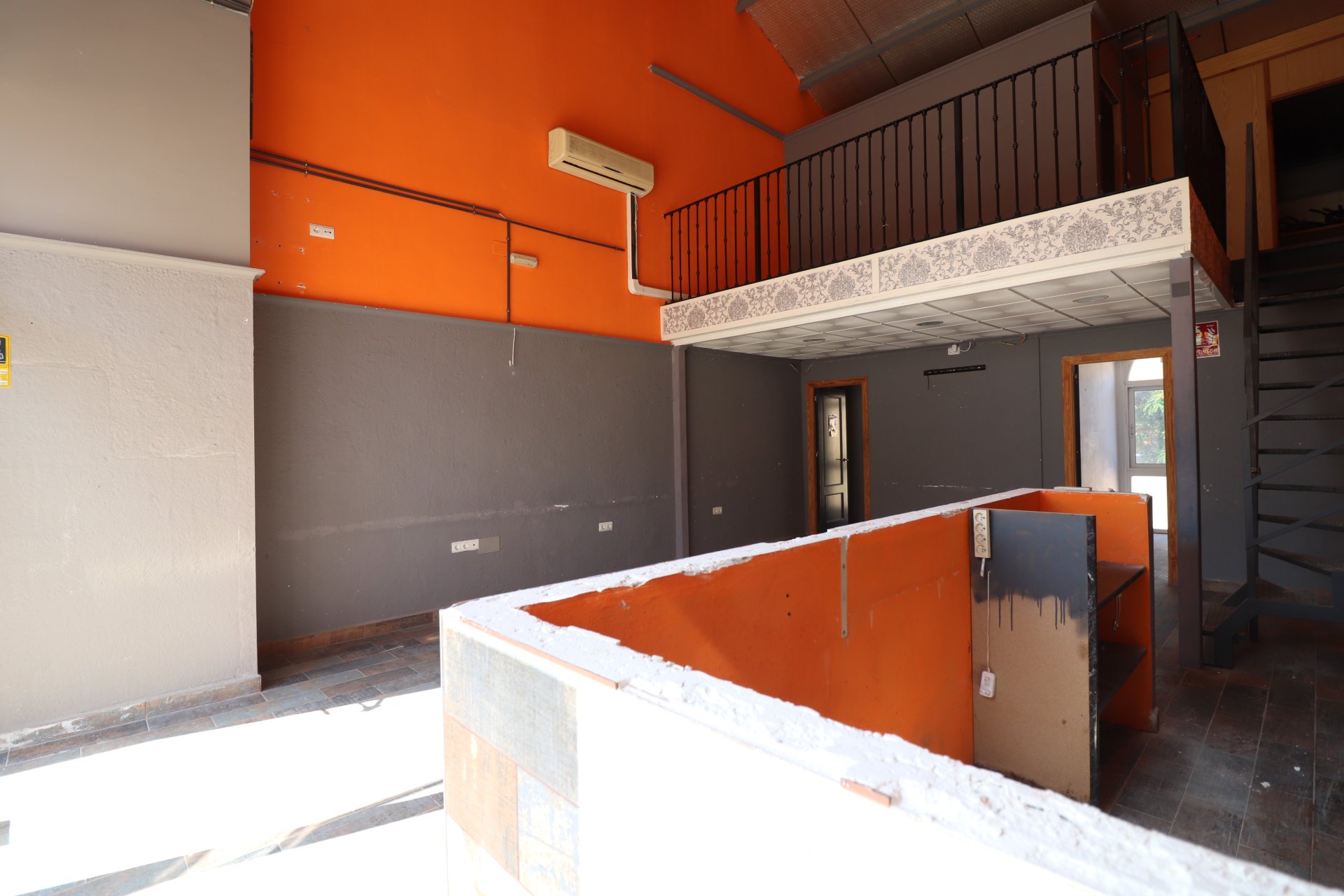 Reventa - Commercial (Freehold) - Algorfa - La Finca Golf Resort