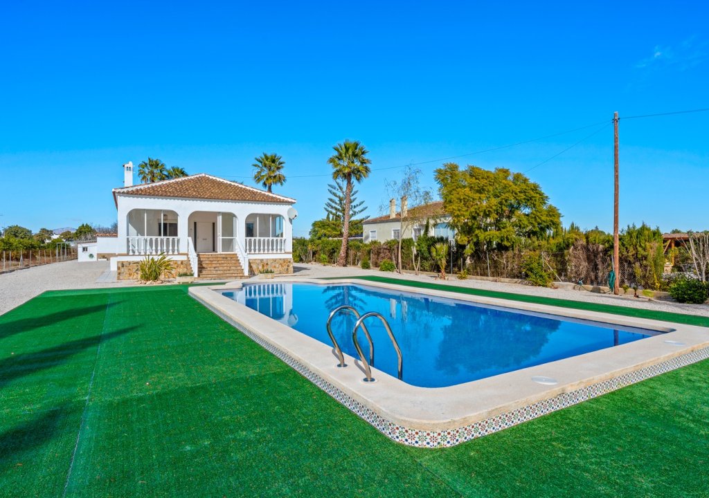 Reventa - Country Property - Dolores