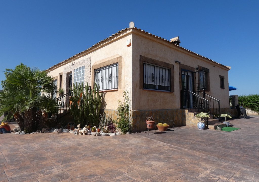 Reventa - Country Property - Rafal