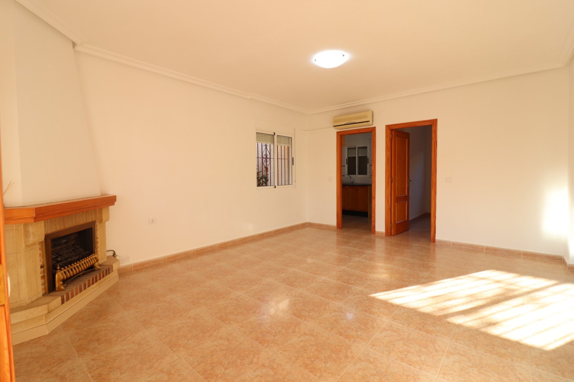 Reventa - Detached House / Villa - Algorfa - Montemar