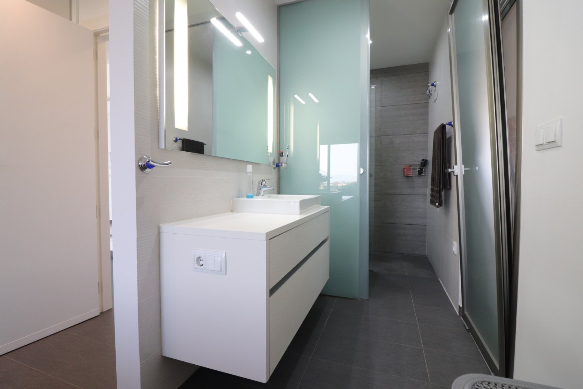 Reventa - Detached House / Villa - Benimar - Benimar III