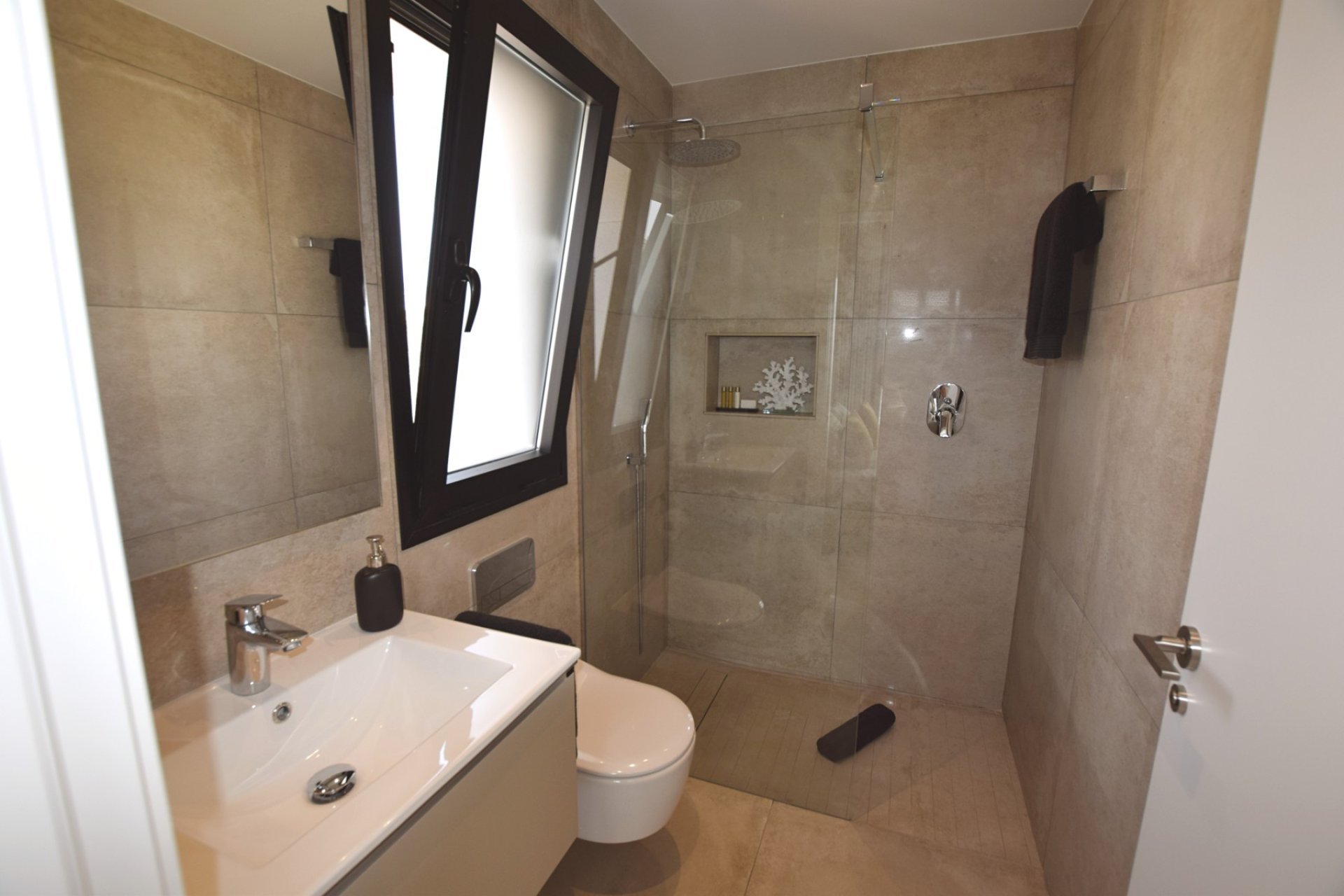 Reventa - Detached House / Villa - Ciudad Quesada - Airstrip
