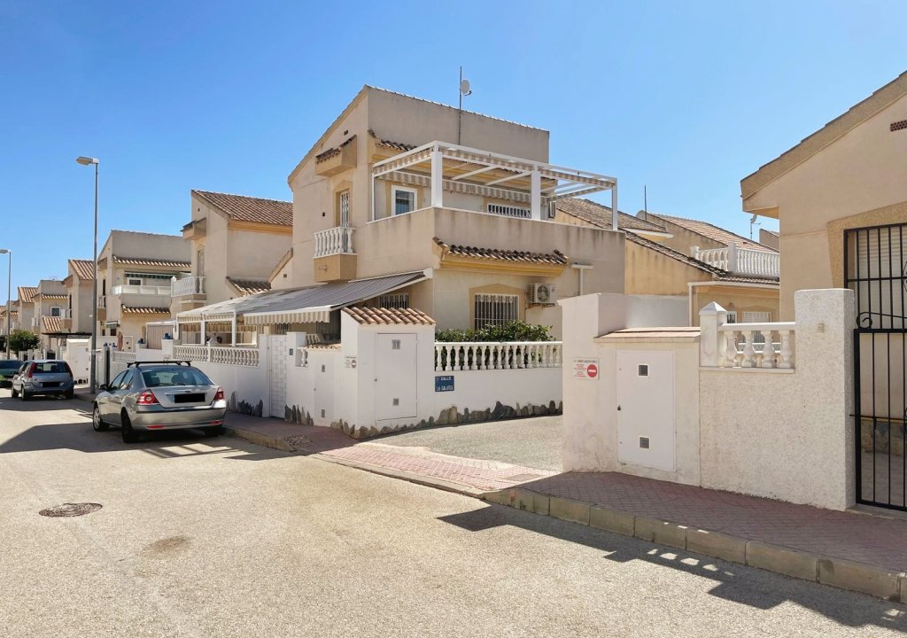 Reventa - Detached House / Villa - Ciudad Quesada - Airstrip