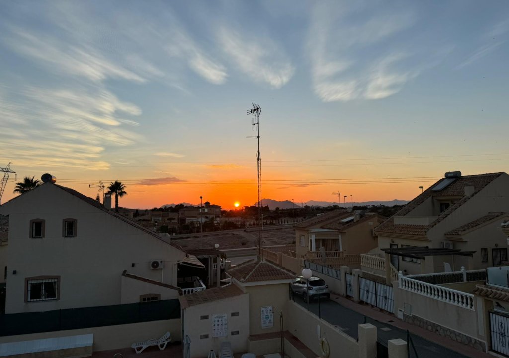 Reventa - Detached House / Villa - Ciudad Quesada - Atalaya (Quesada)